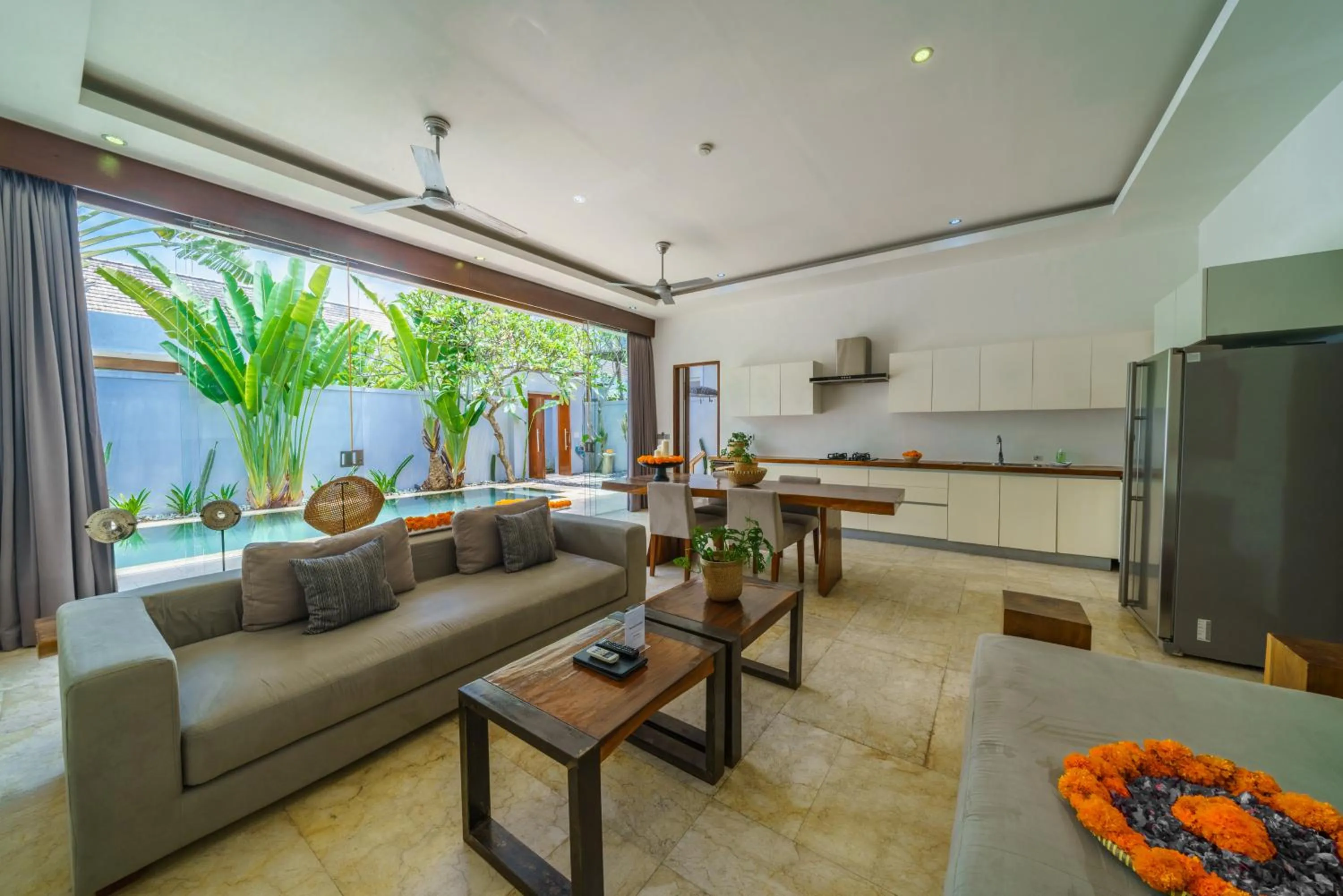 Kitchen or kitchenette in Anema Villa Seminyak