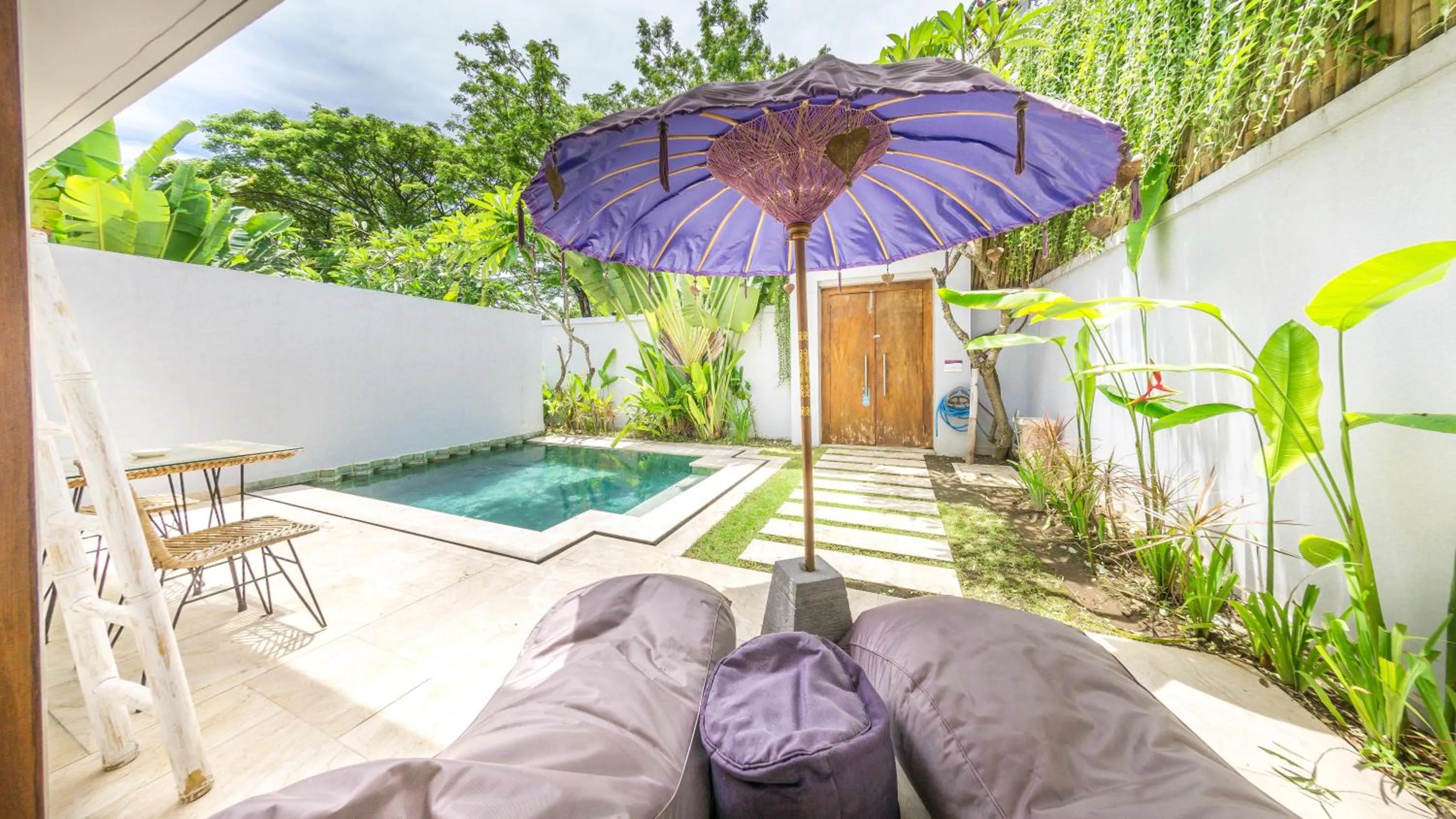 Swimming pool in Anema Villa Seminyak