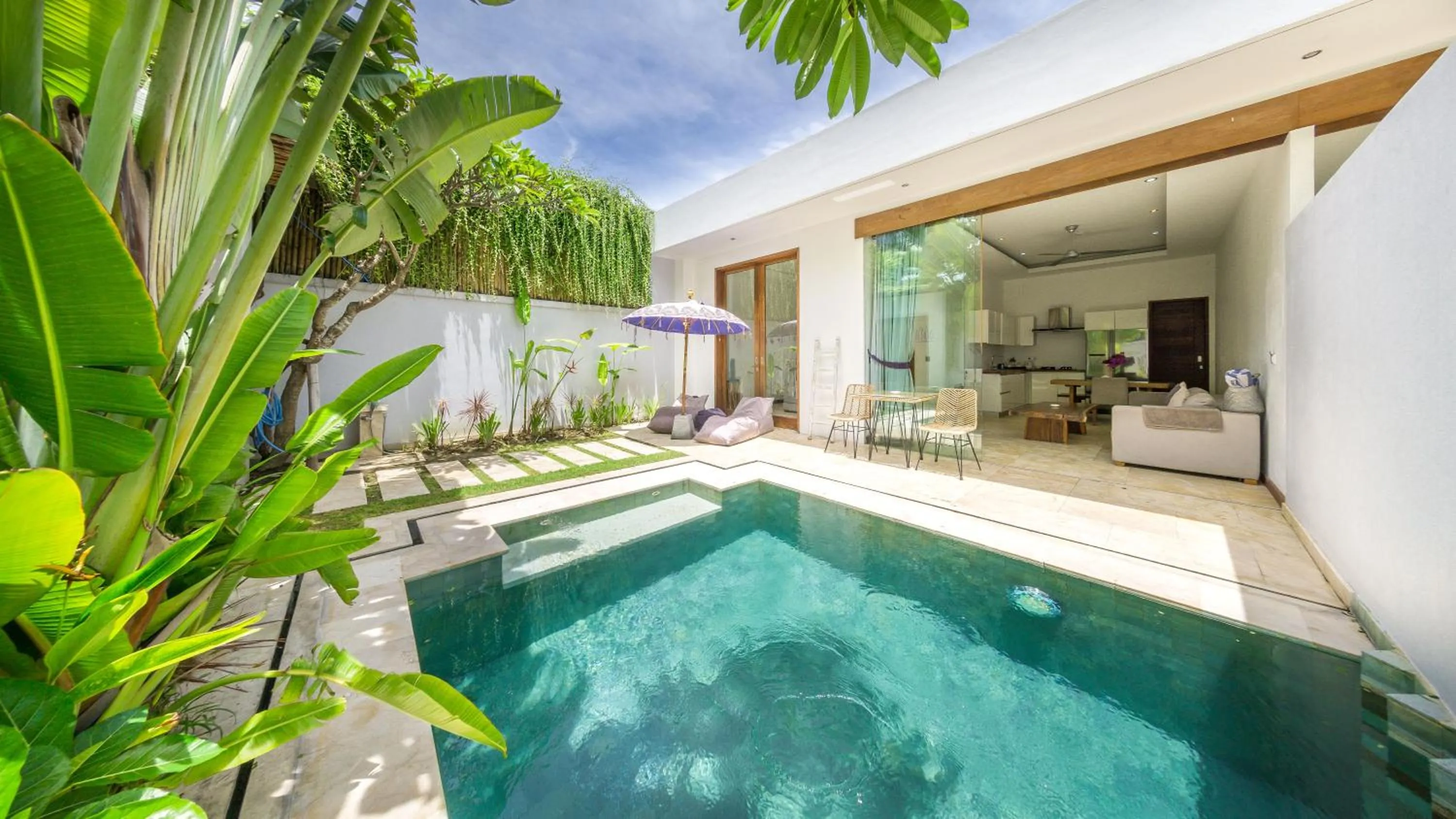 Swimming pool in Anema Villa Seminyak