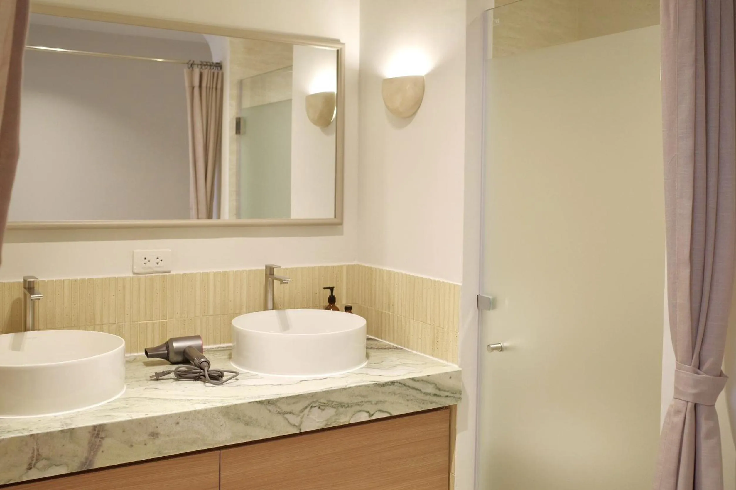 Theme Boutique Hotel Bangkok