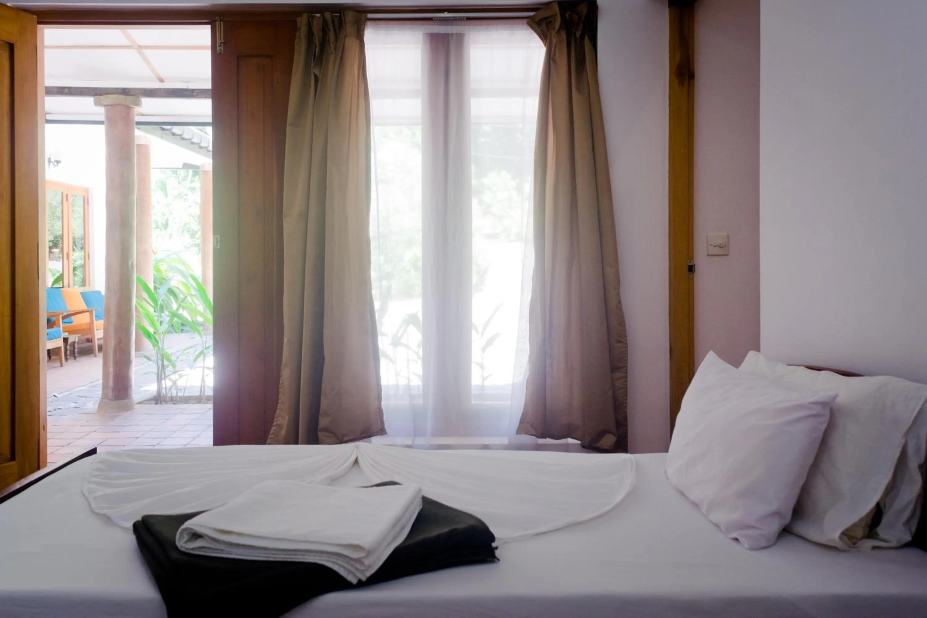 Bed in Clove Garden Kandy