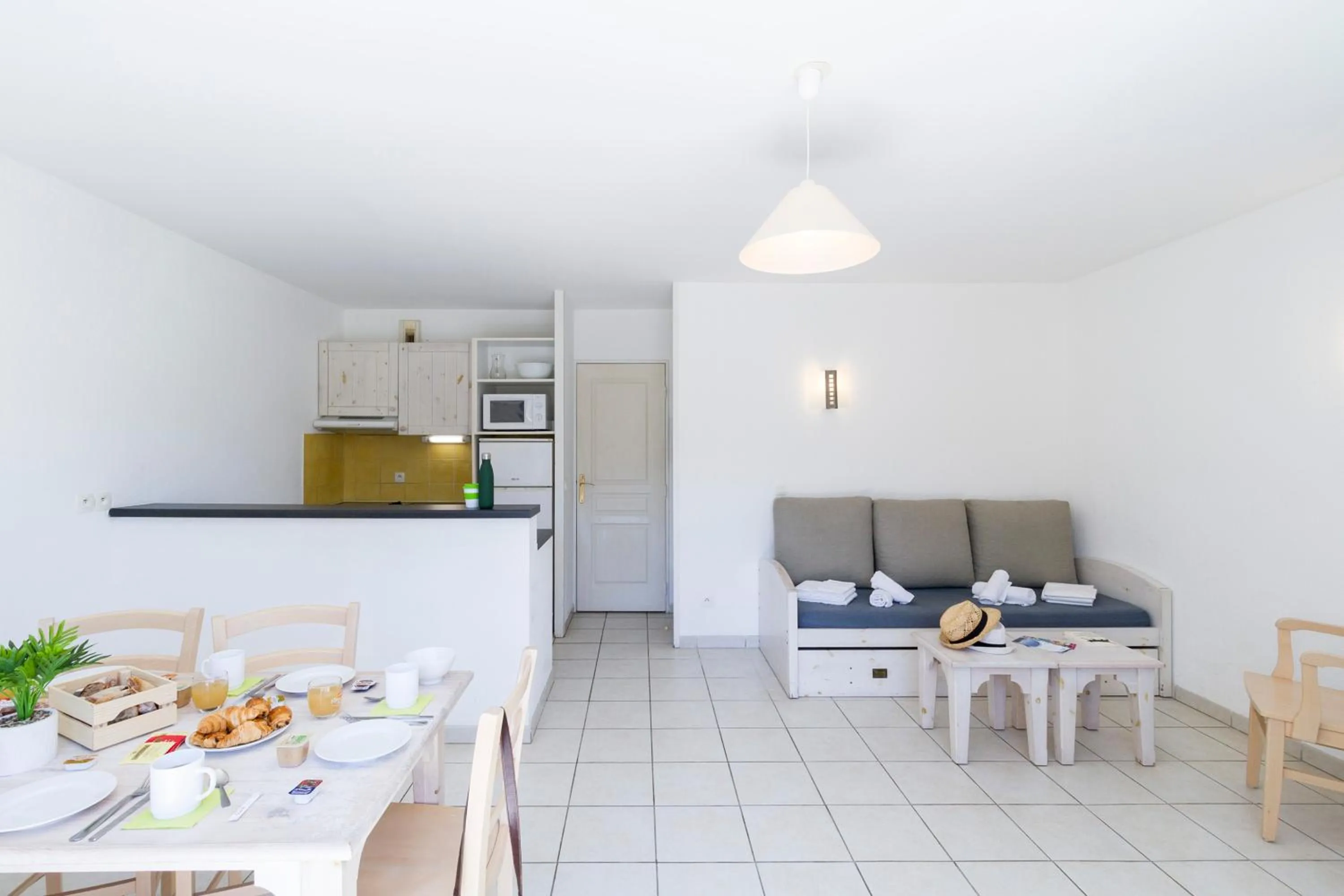 Living room in Garden & City Six-Fours-les-Plages