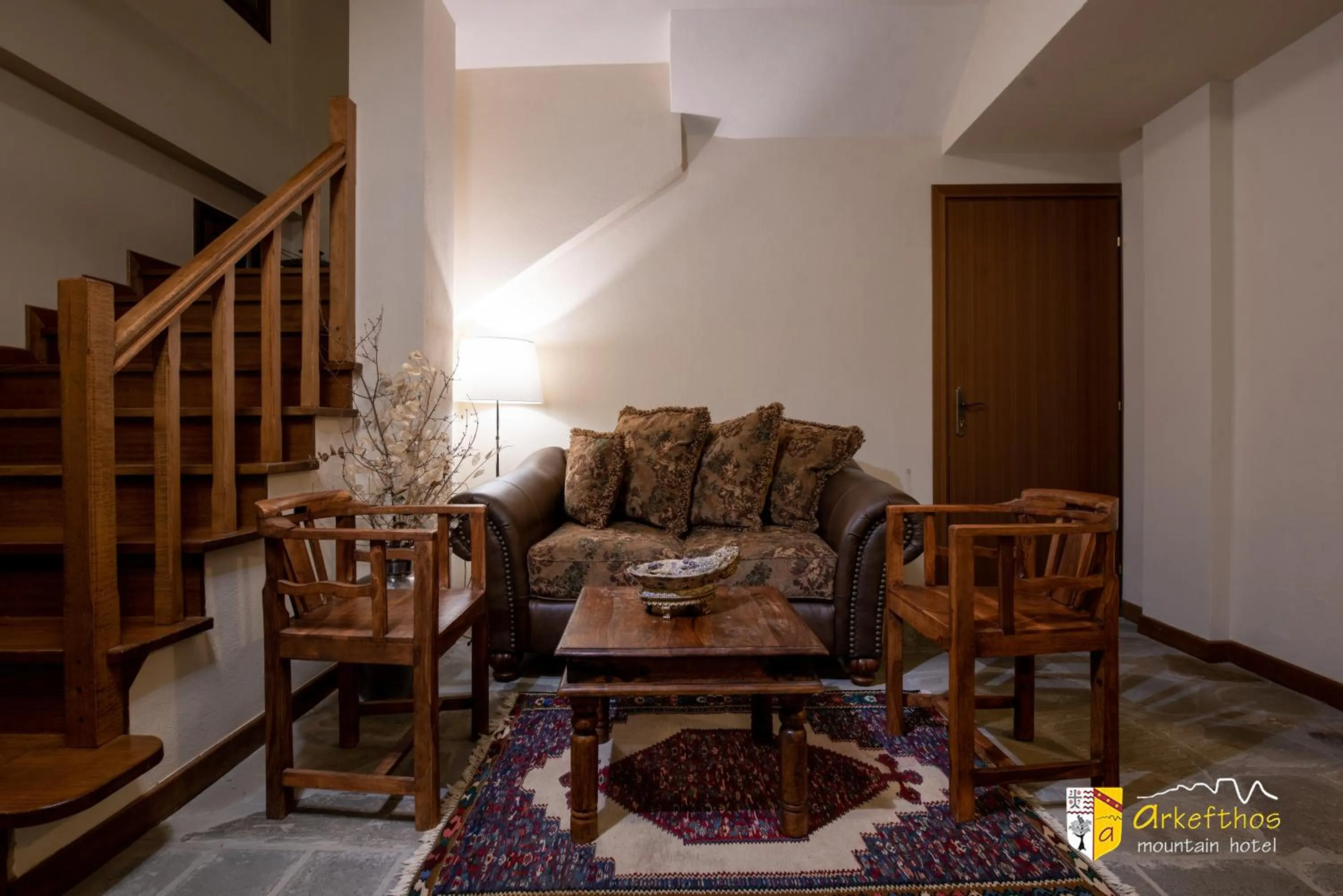 Seating area in Arkefthos Mountain Hotel