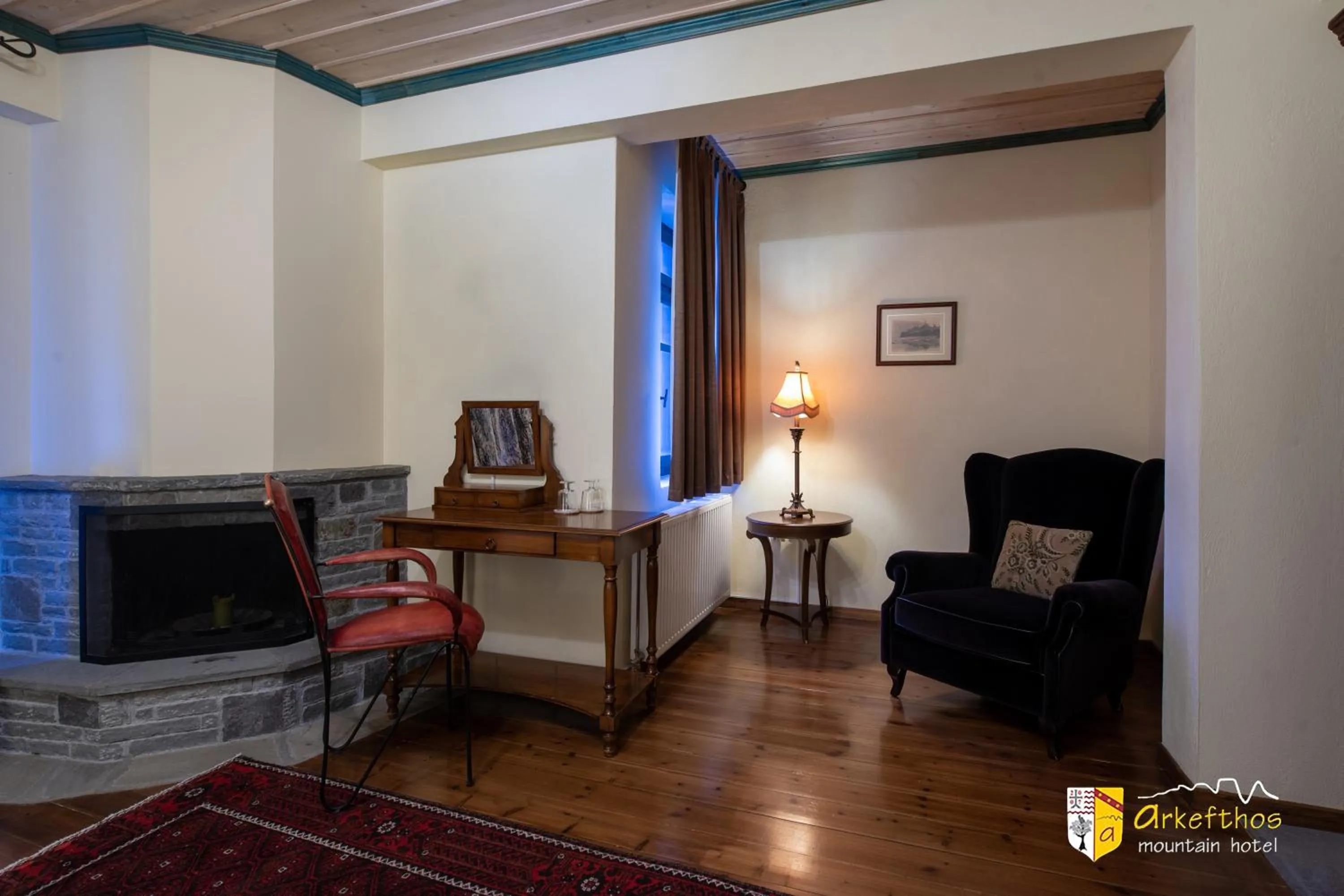 Seating area in Arkefthos Mountain Hotel