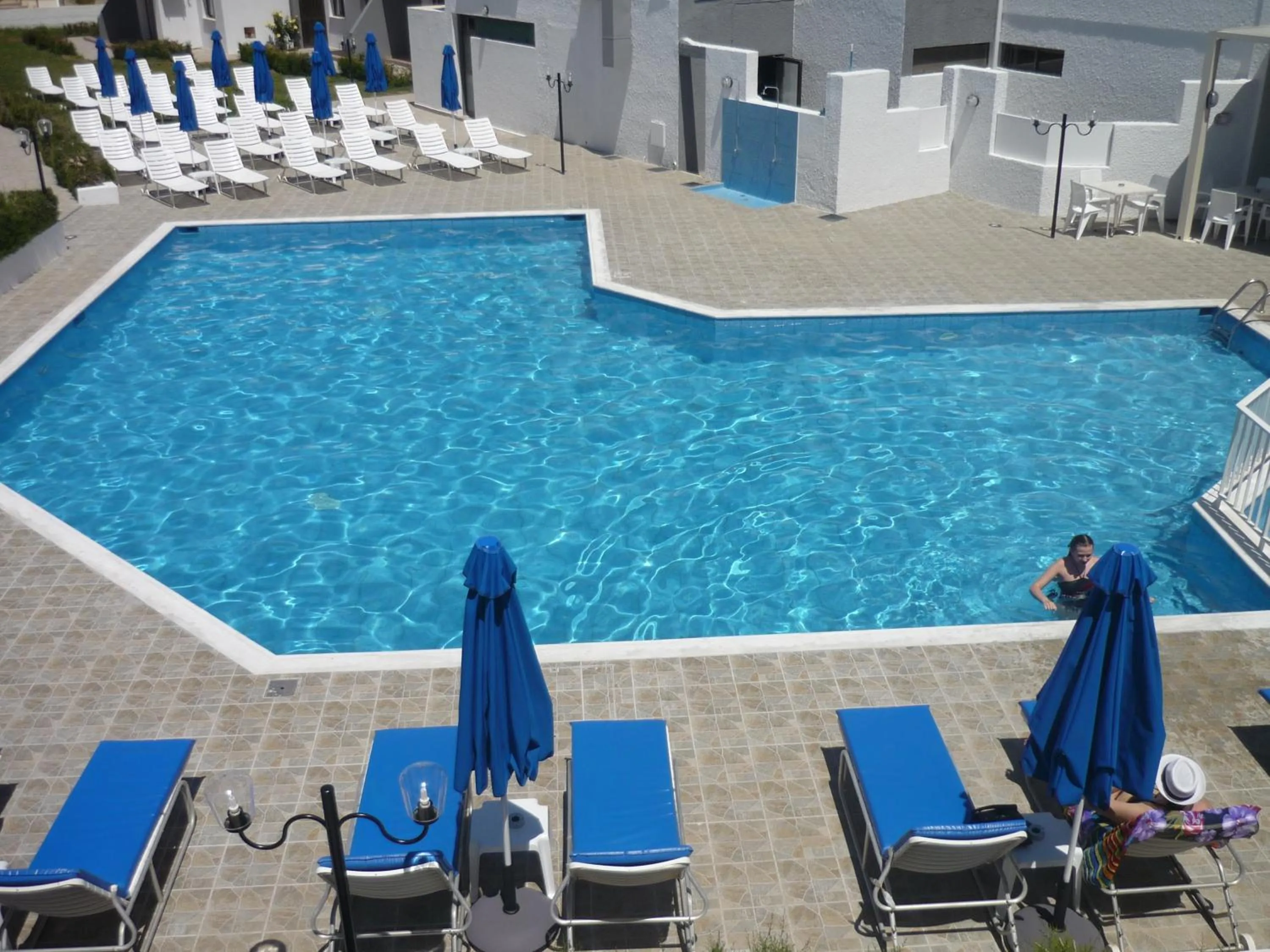 Swimming pool in Penelope Beach Hotel Apts