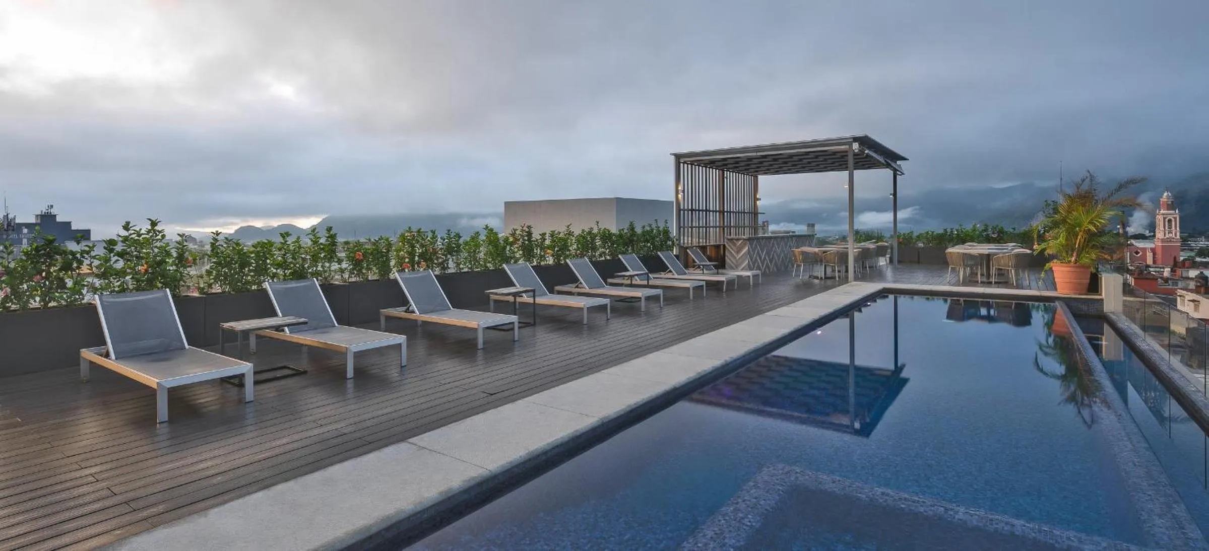 Swimming pool in Gamma Orizaba Grand Hotel de France