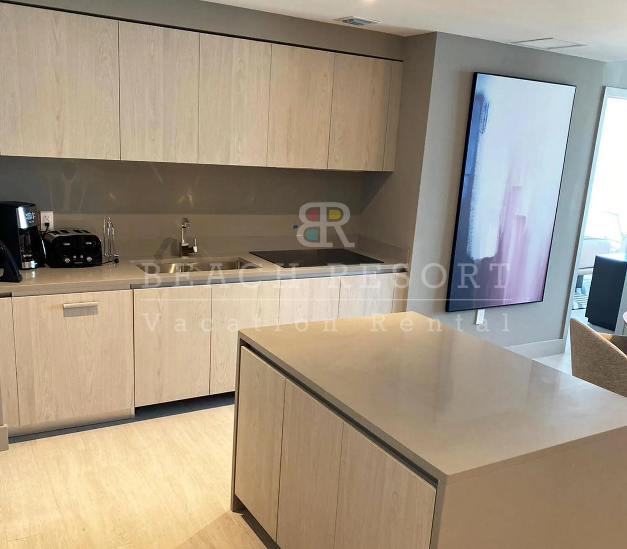 Kitchen or kitchenette in HYDE Beach House Apartments