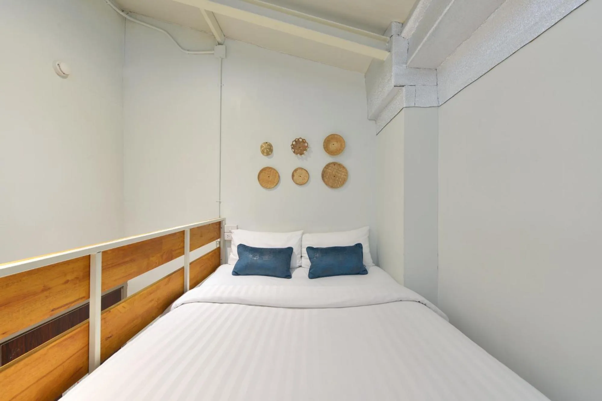 Photo of the whole room, Bed in StayAt Bedever Bangkok Hotel