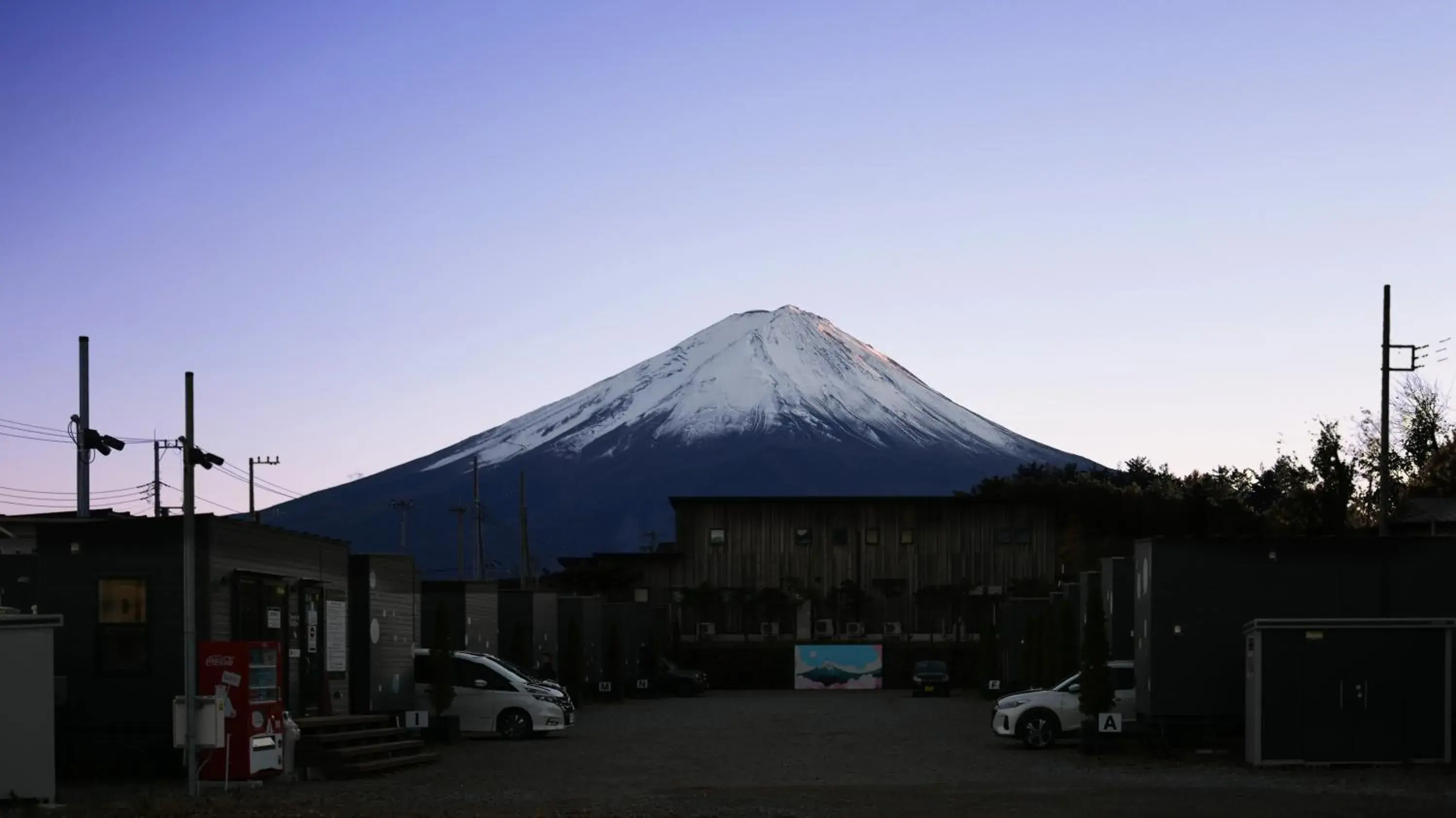 Mountain view in Mt Fuji Glamping VILLA Kawaguchiko Mountain view in Mt Fuji Glamping VILLA Kawaguchiko