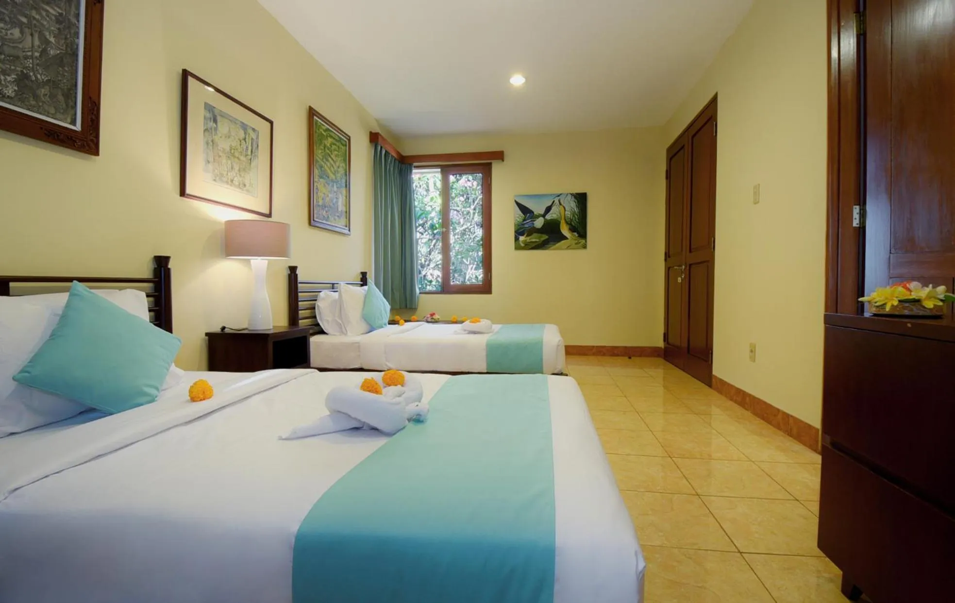 Photo of the whole room, Bed in Rumah Ganesha Ubud