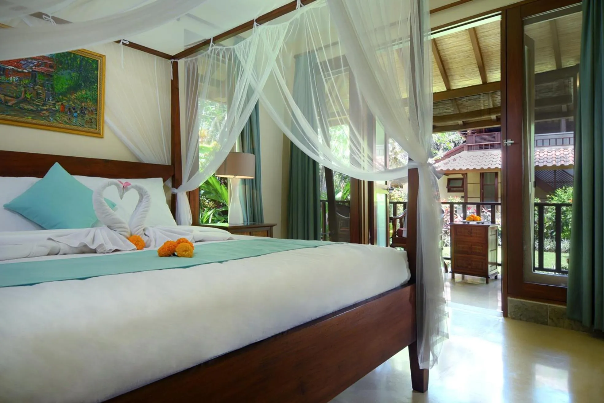 Photo of the whole room, Bed in Rumah Ganesha Ubud