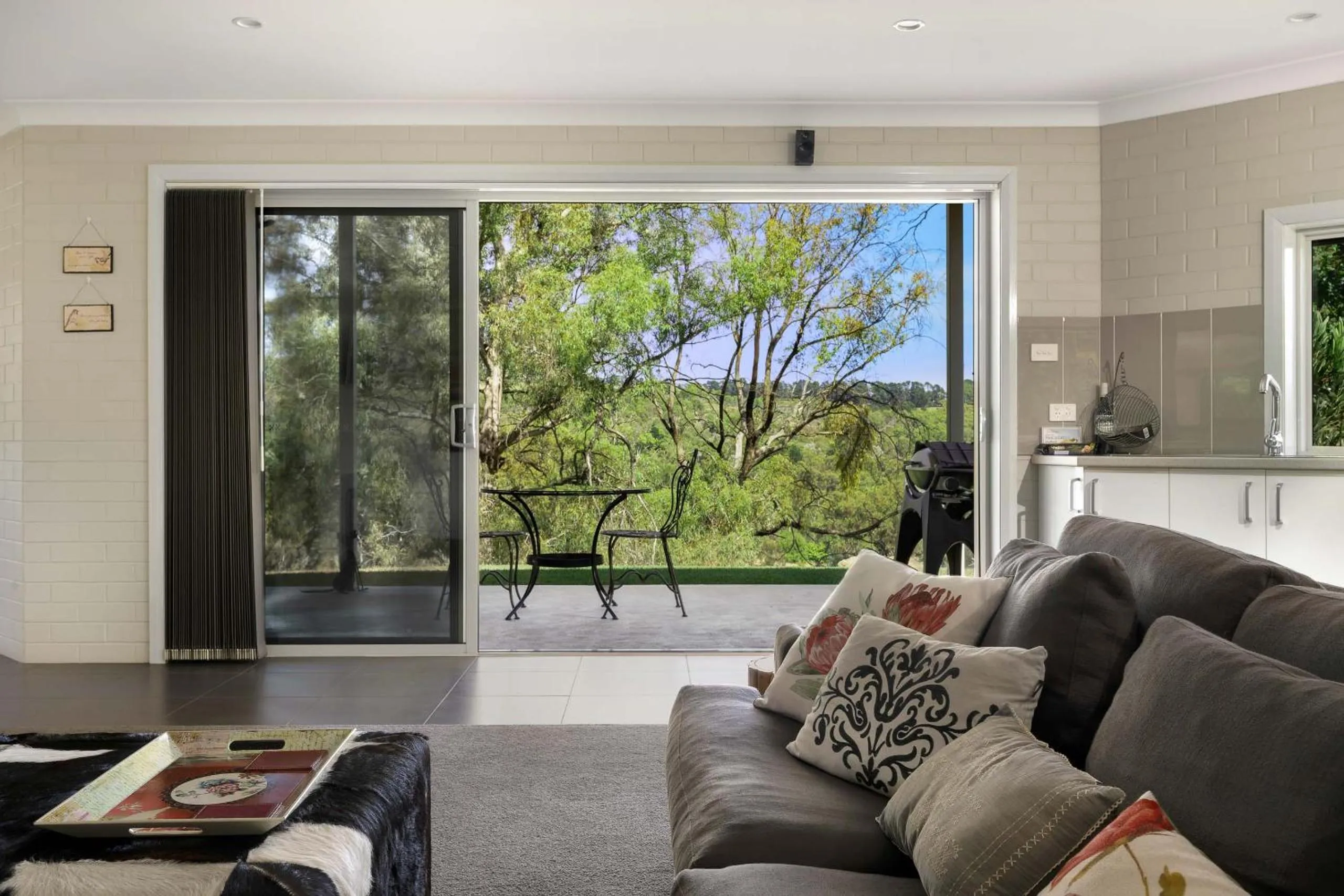 Patio in Lakeview Luxury Retreat