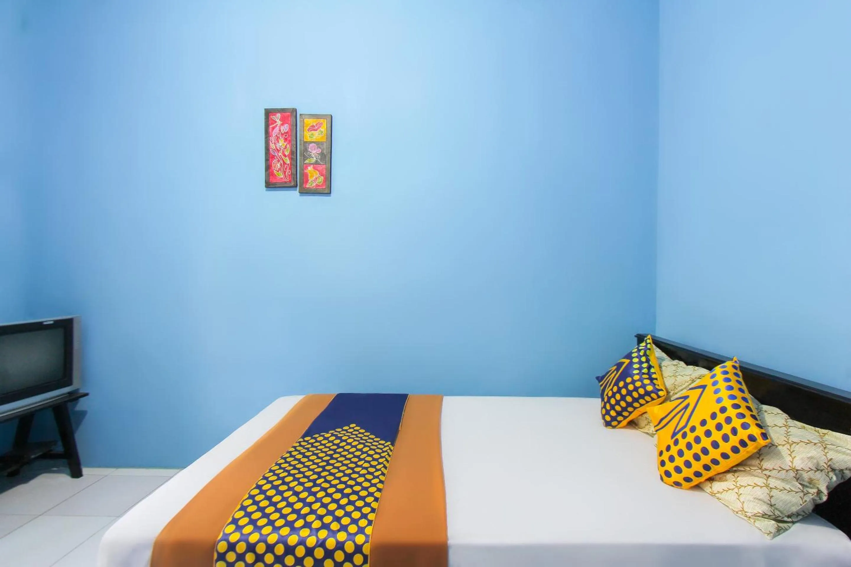 Bedroom in Hotel O Zam Zam Family Syariah