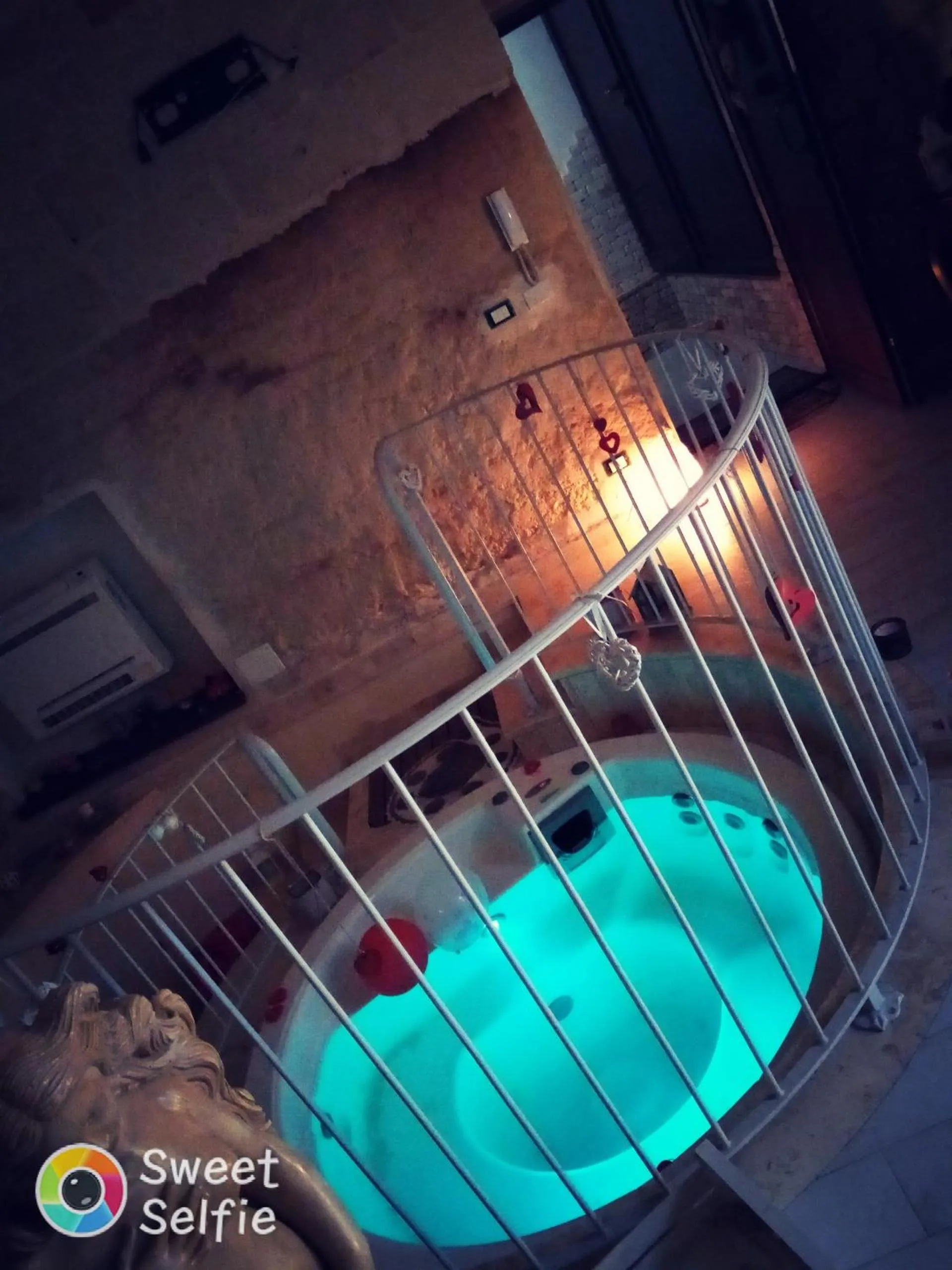 Swimming pool in B&b De Mauro