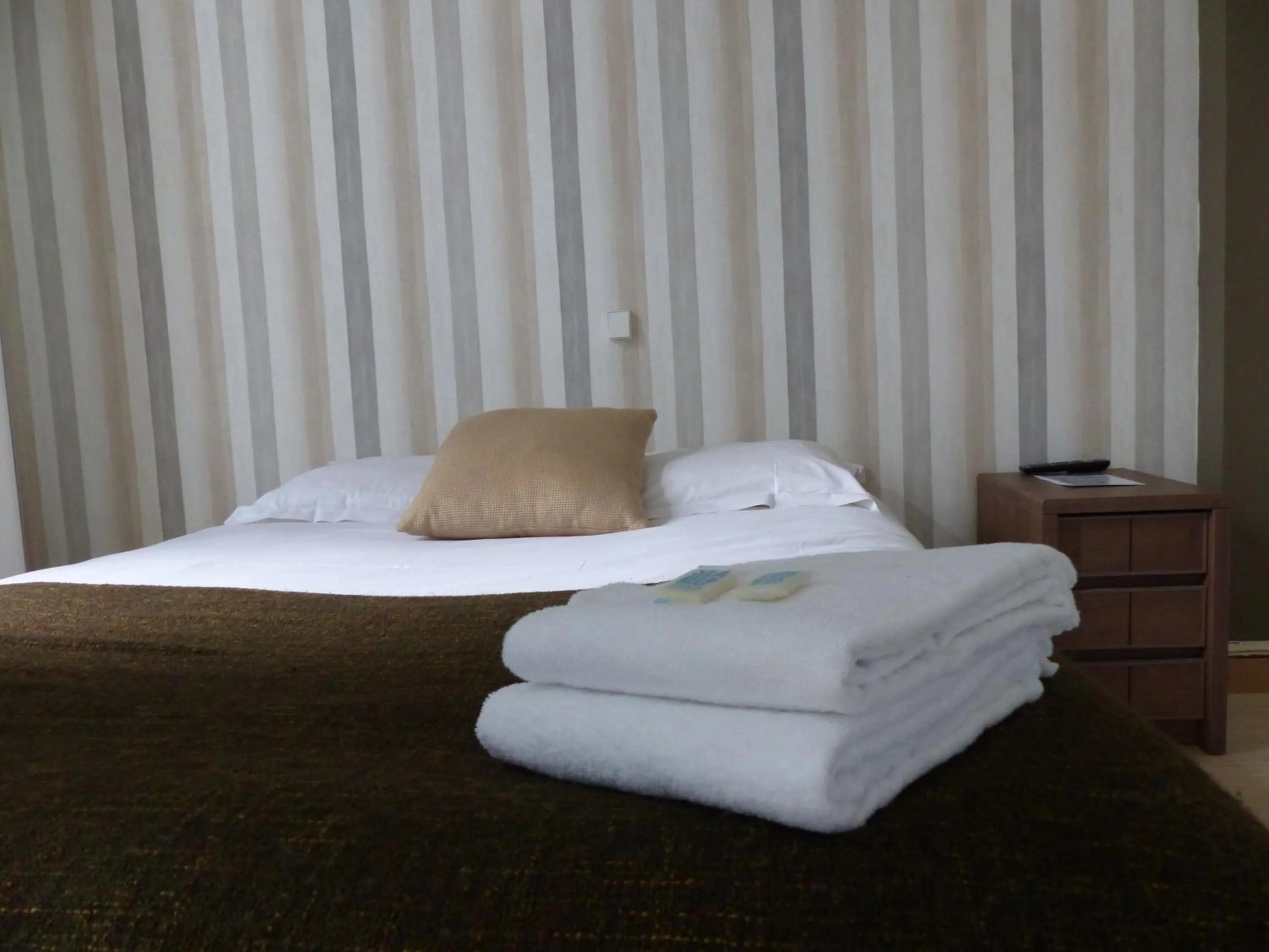 Bed in Hotel La Belle Etoile