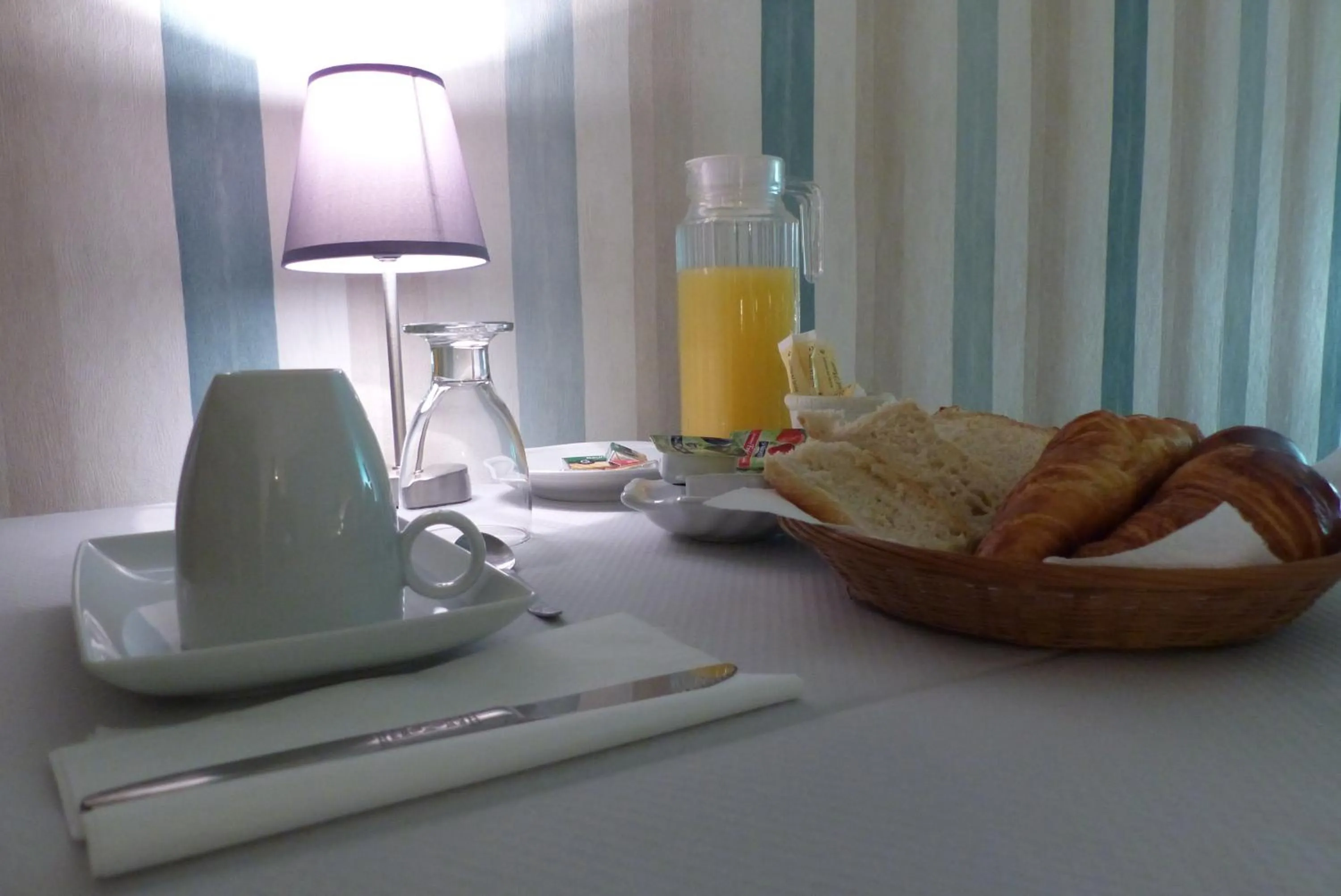 Breakfast in Hotel La Belle Etoile