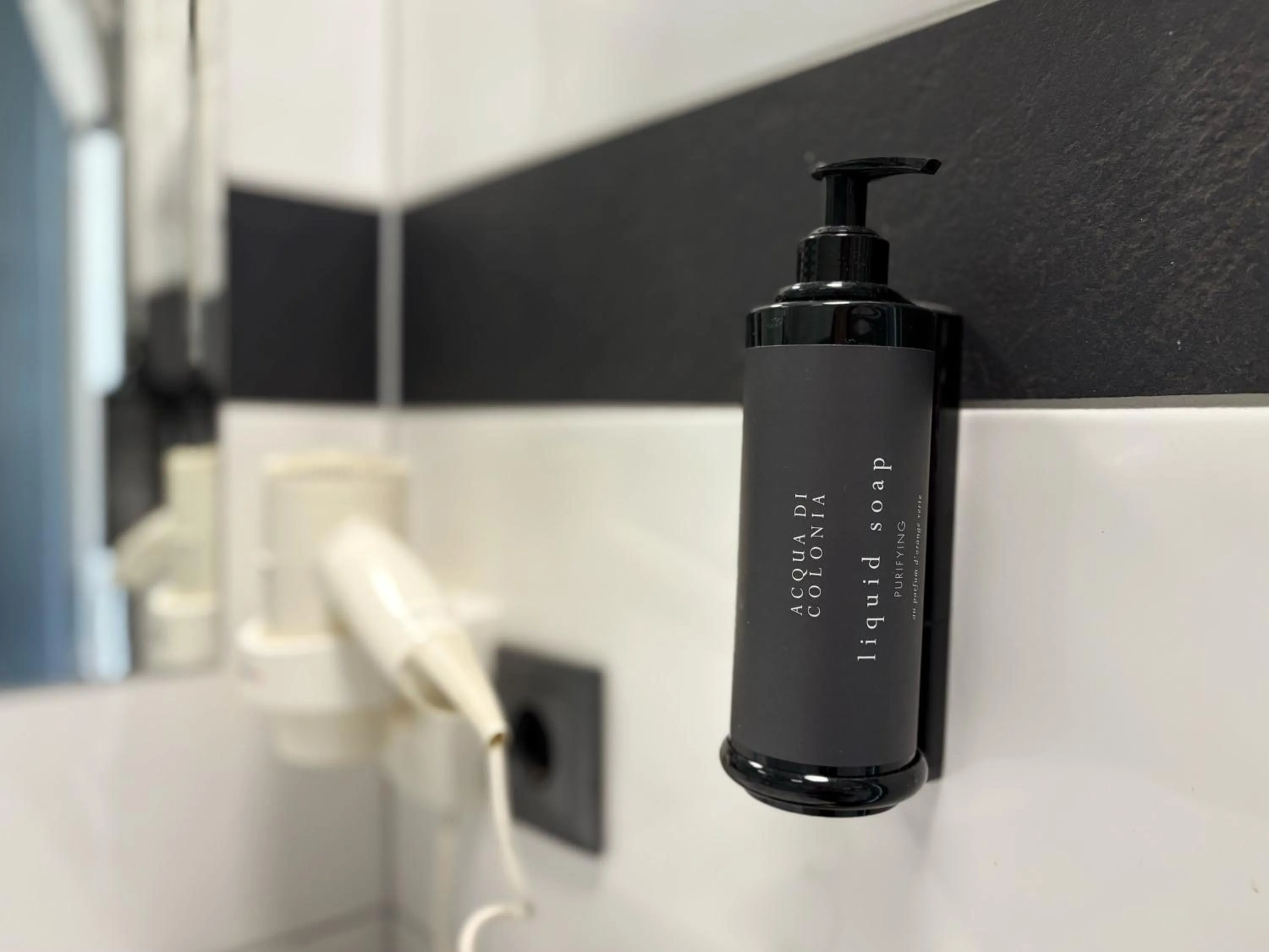 Smart Hotel Schönbrunn with free parking