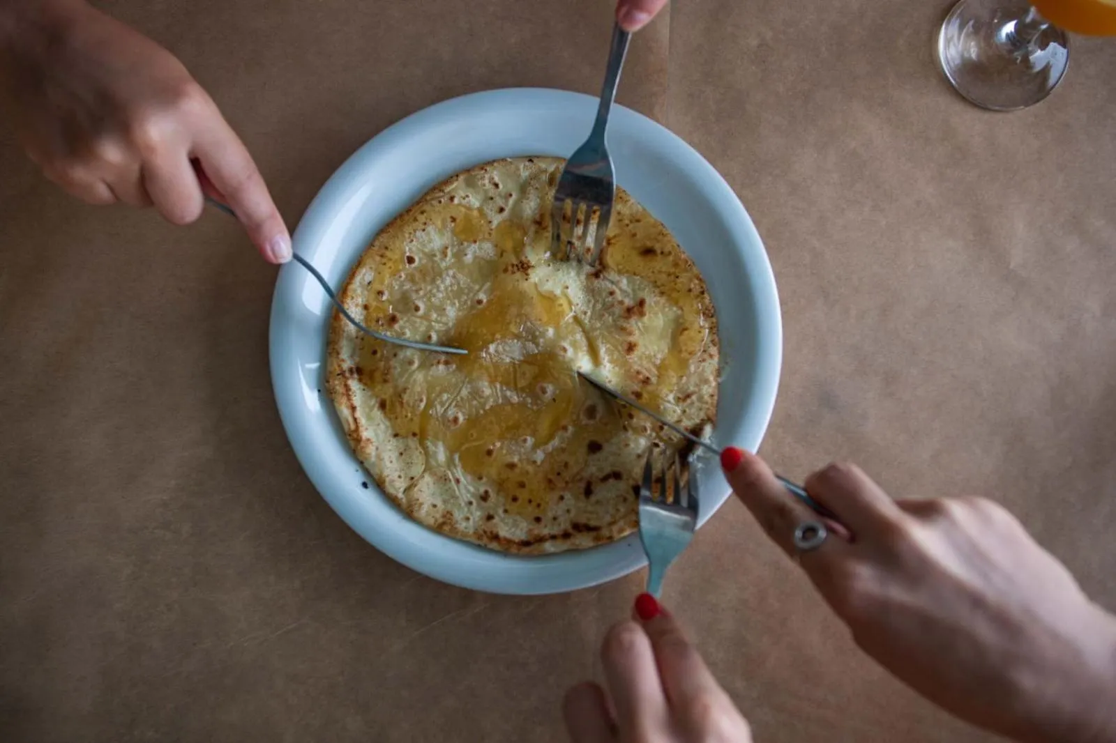Breakfast in Samaria by the Sea