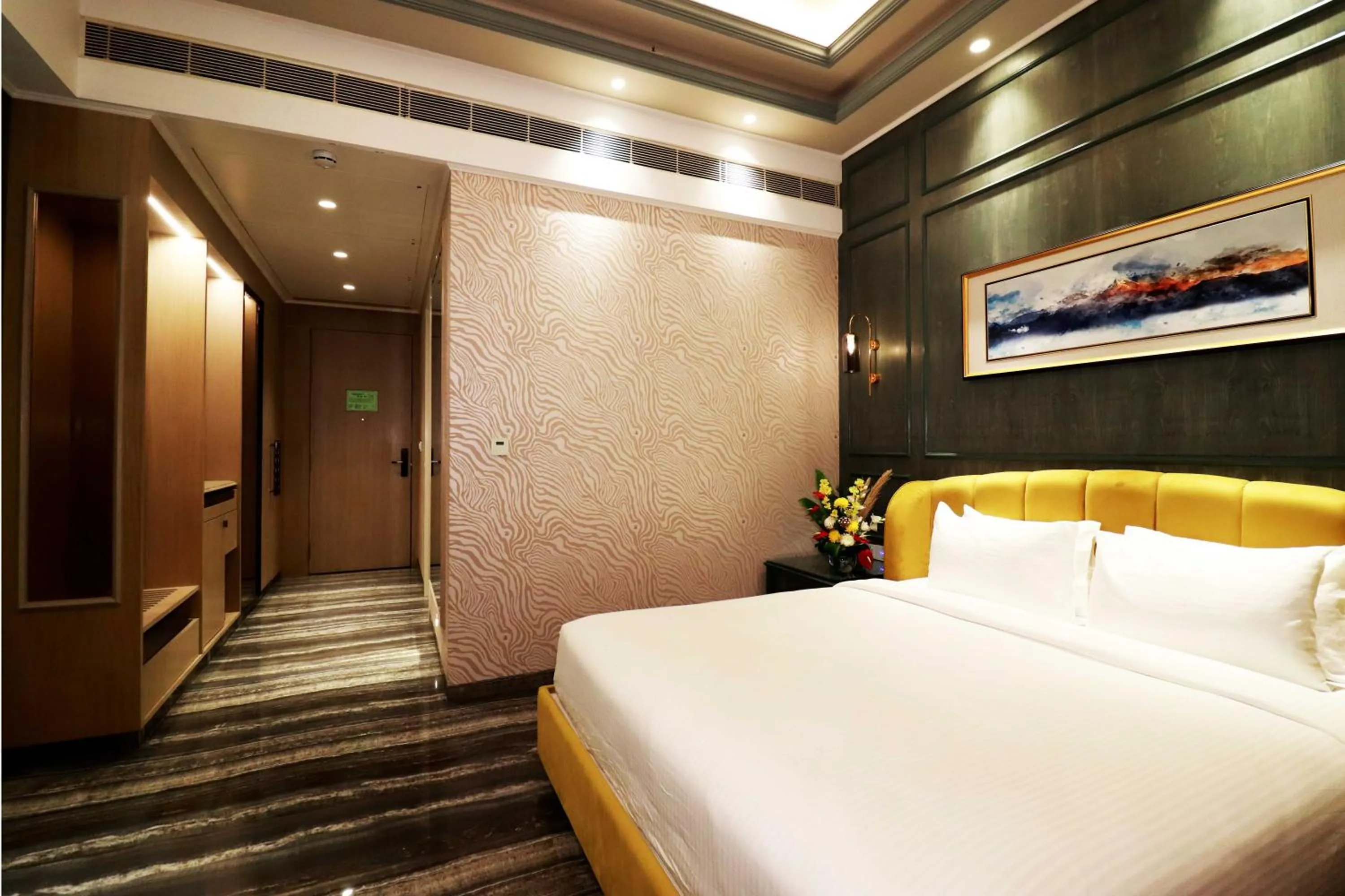 Photo of the whole room, Bed in Seven Eleven Hotels and Club