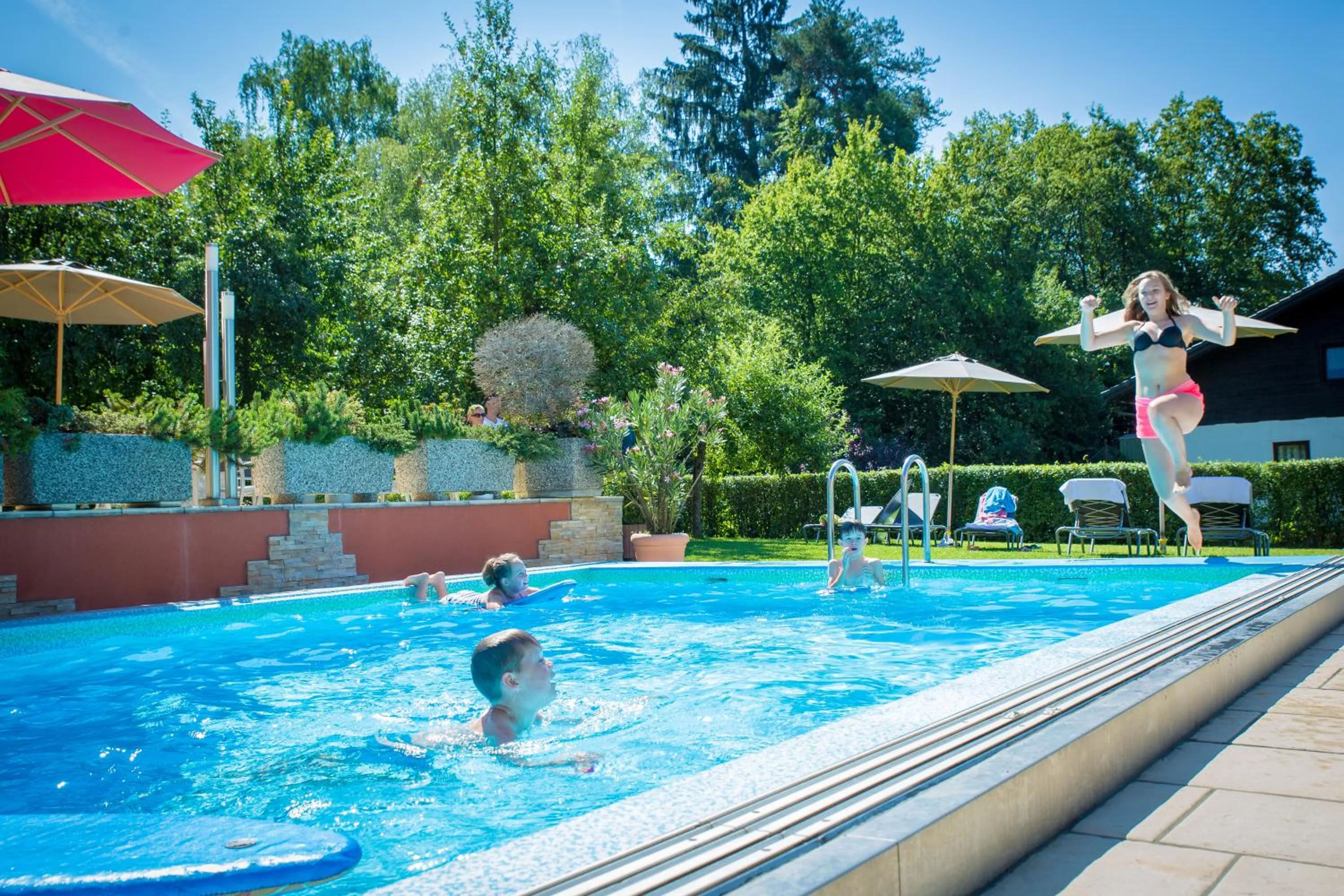 People in Hotel Restaurant Thadeushof