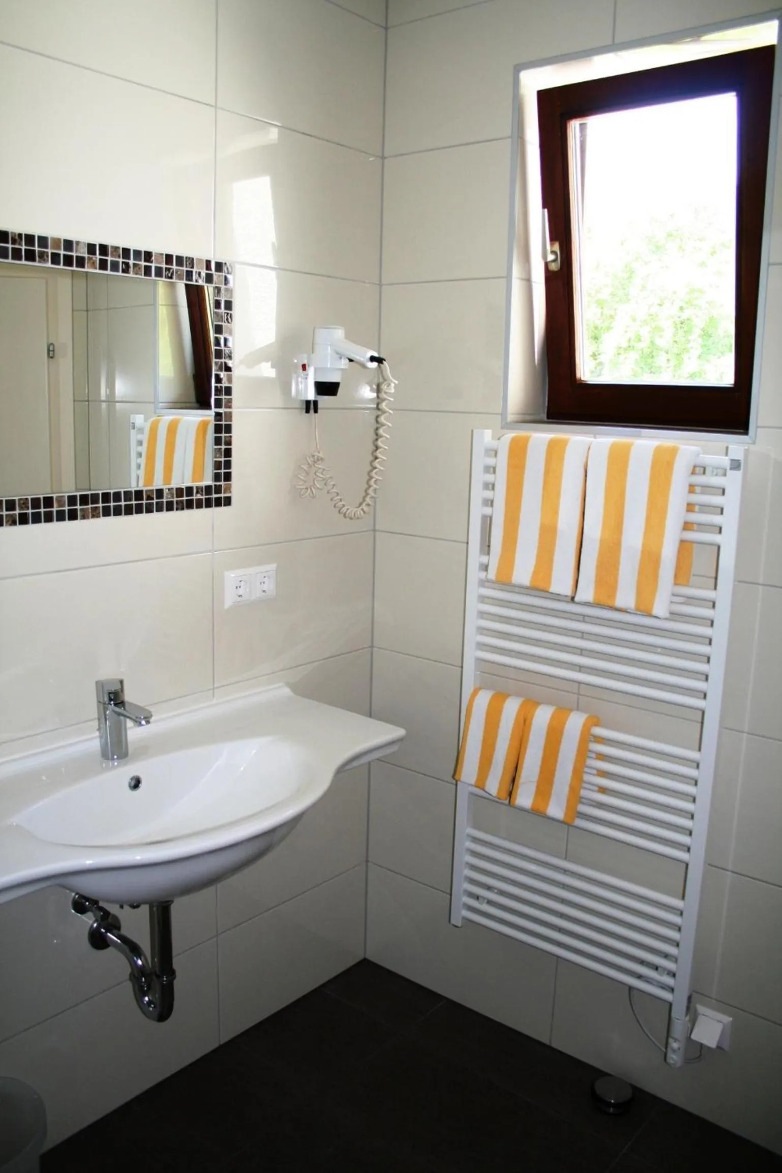 Bathroom in Hotel Restaurant Thadeushof