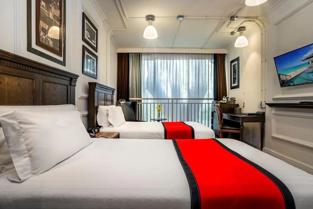 Bed in Pattaya Modus Beachfront Resort