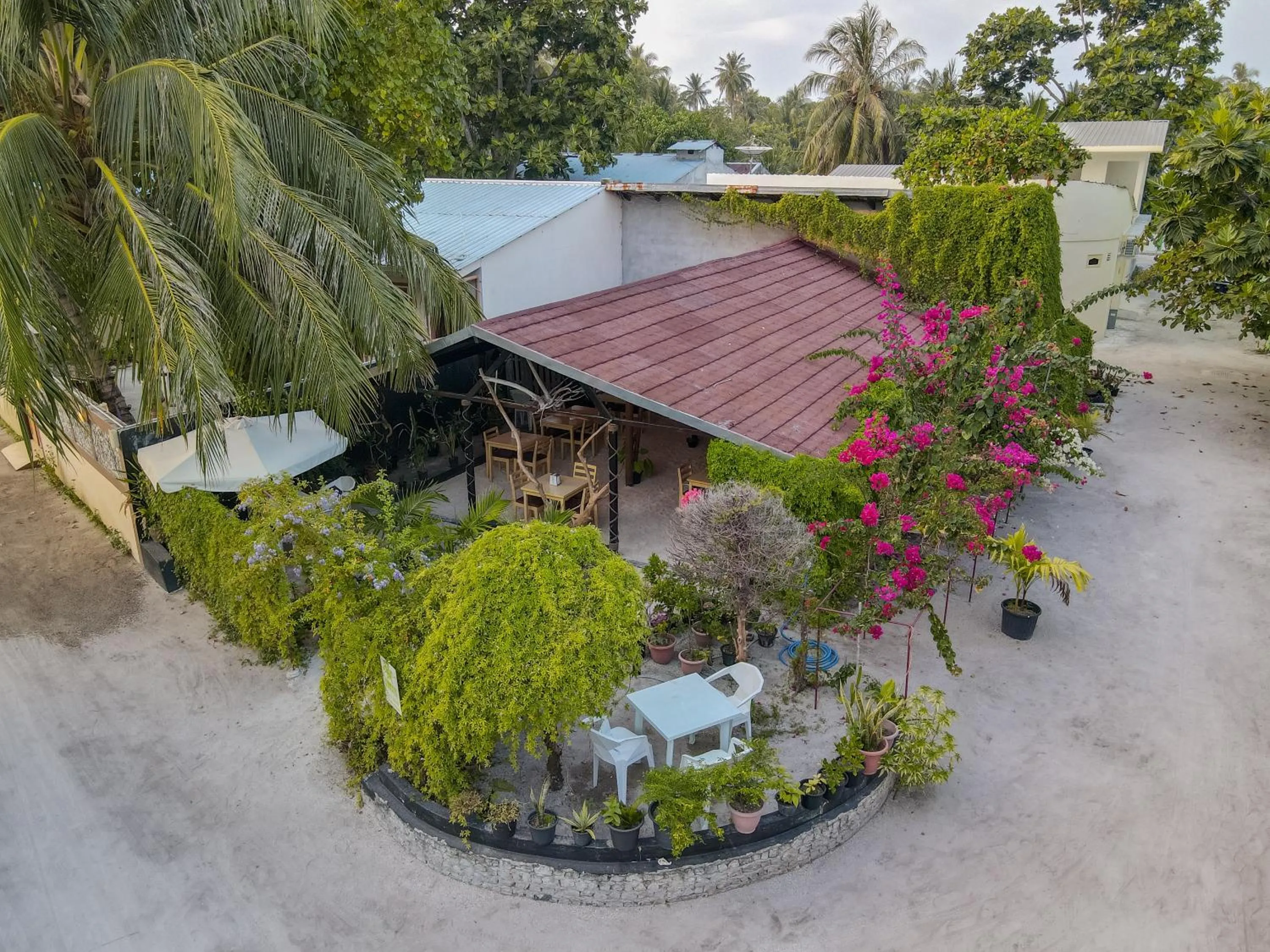 Property building in Turtle Maldives - Your Gateway to the Beach & Marine Adventures Await!