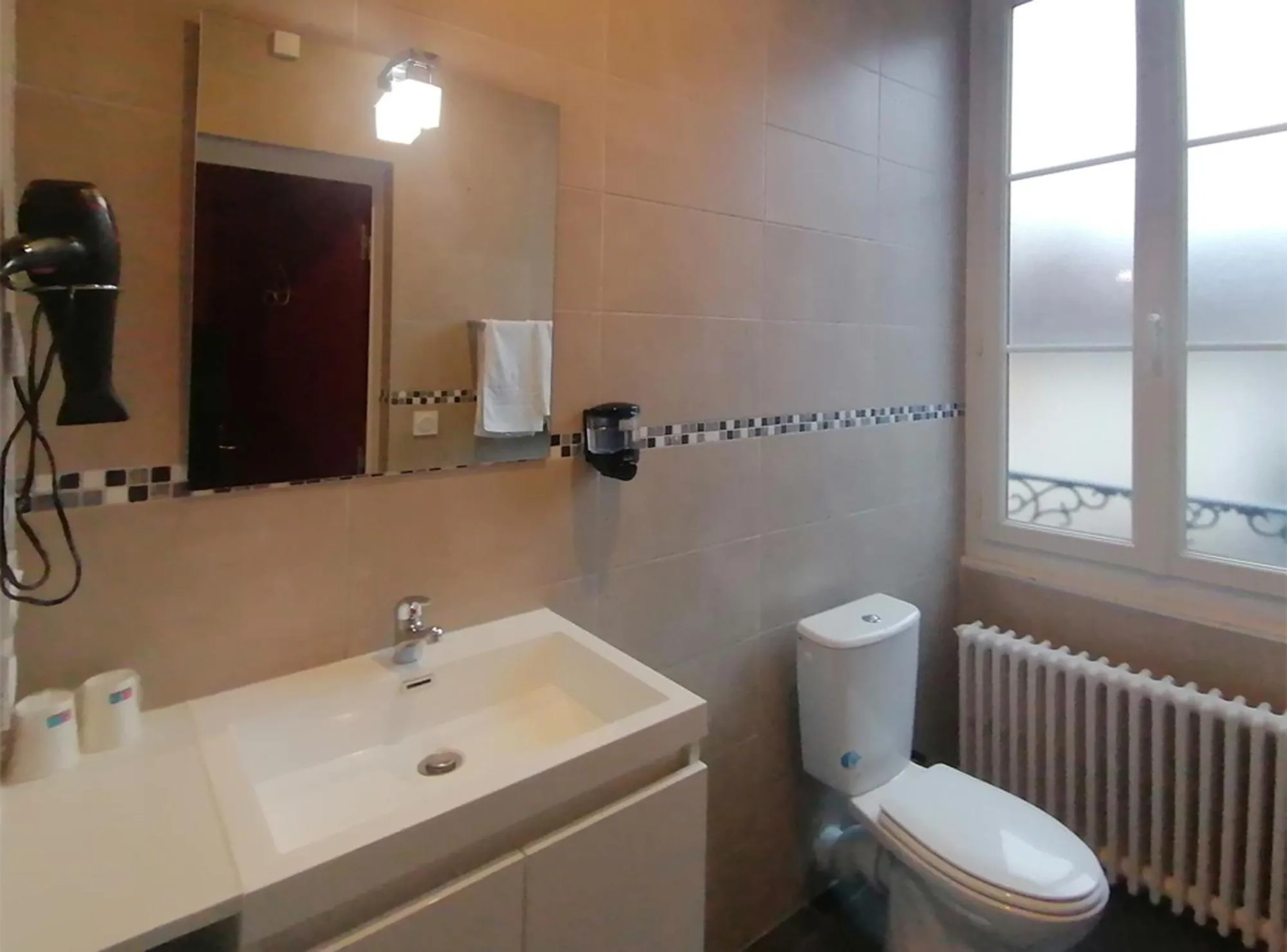 Bathroom in Hôtel Le Dormeux
