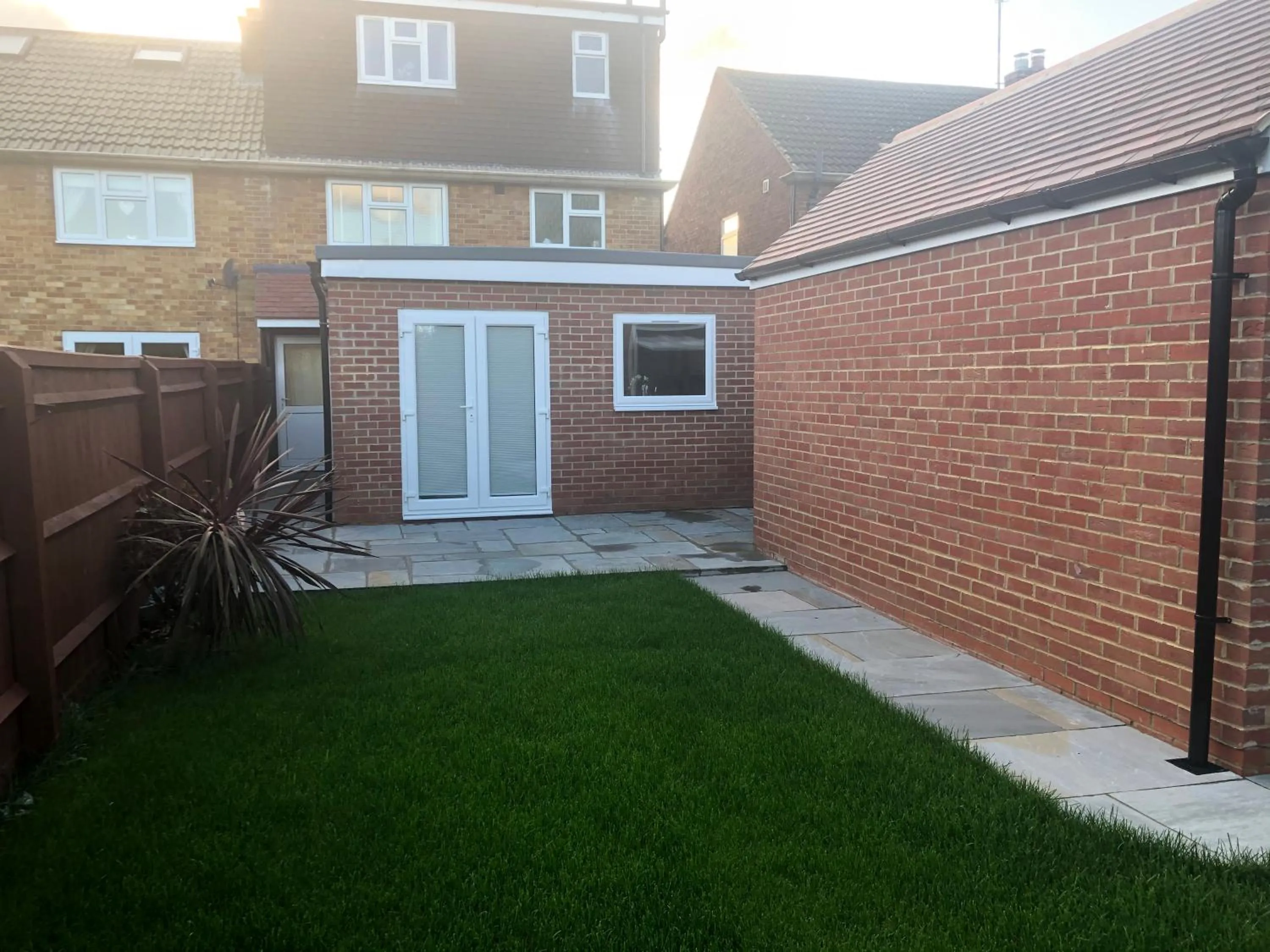 Property building in South Avenue B&B