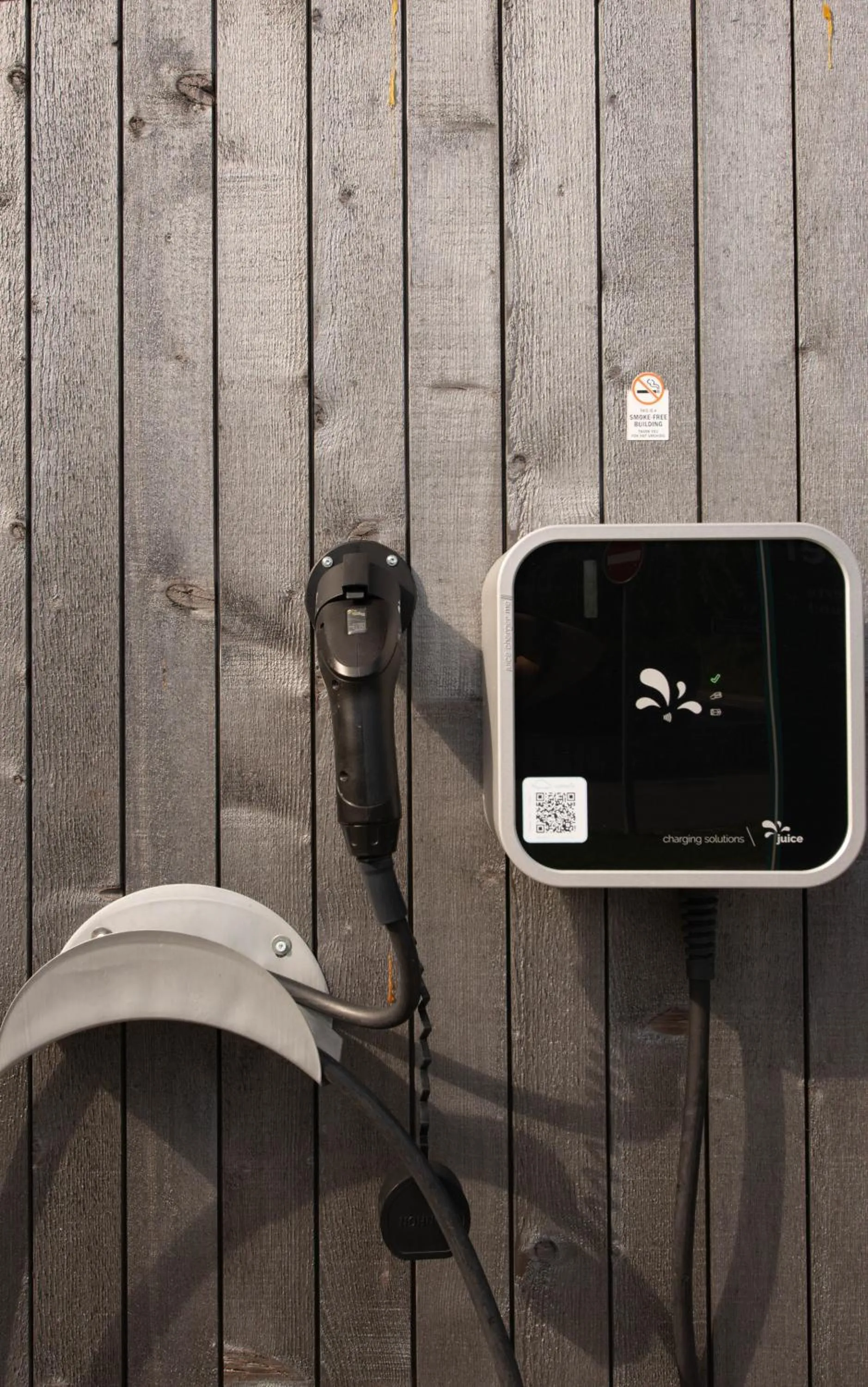 Parking in Cubilaris Motel