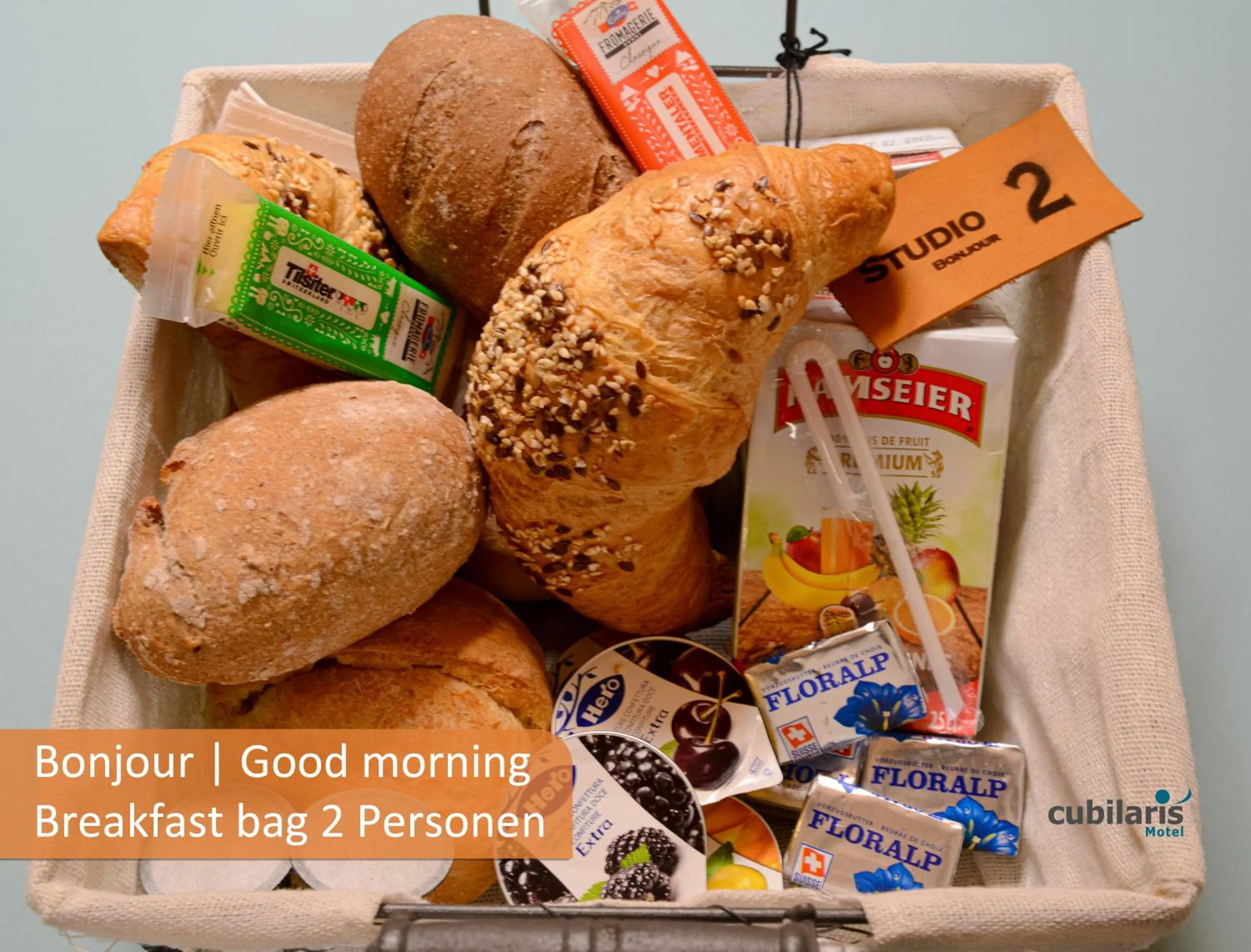 Food in Cubilaris Motel