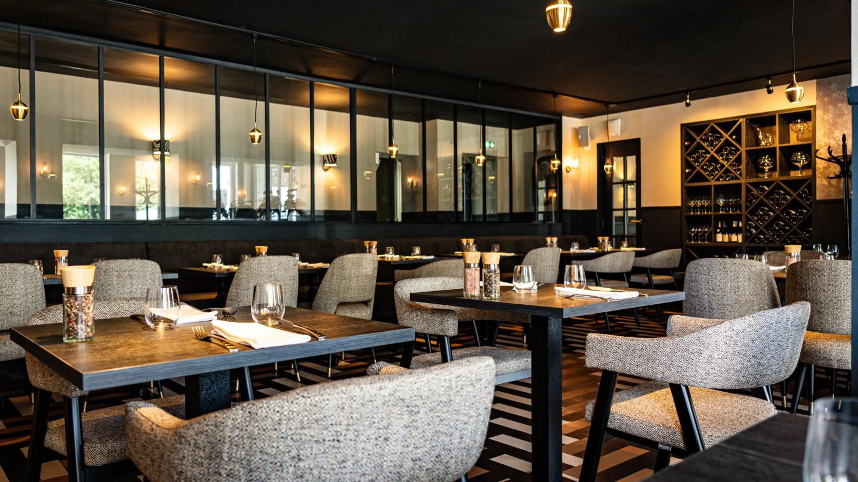 Restaurant/places to eat in Logis hôtel Restaurant Le Faisan Dore