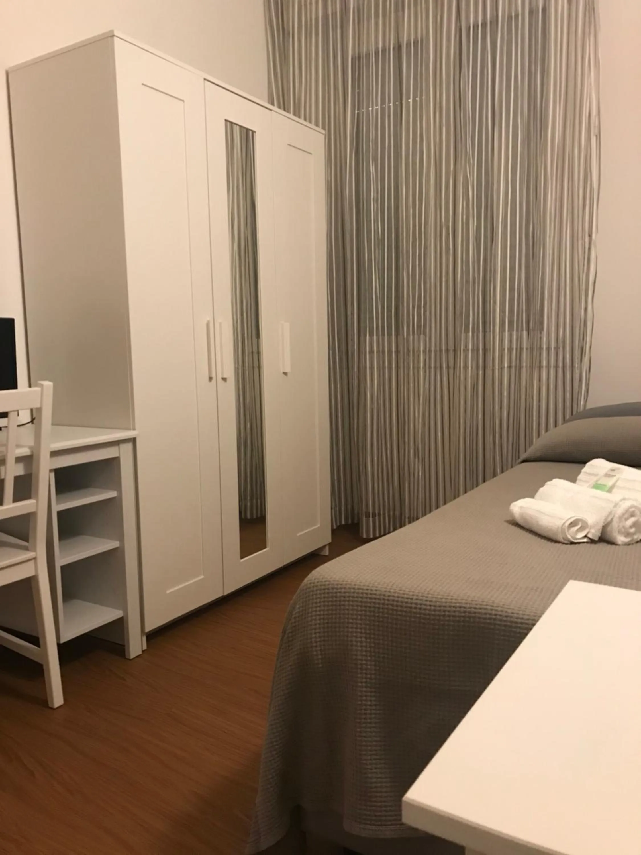 Bed in Hotel Augustus