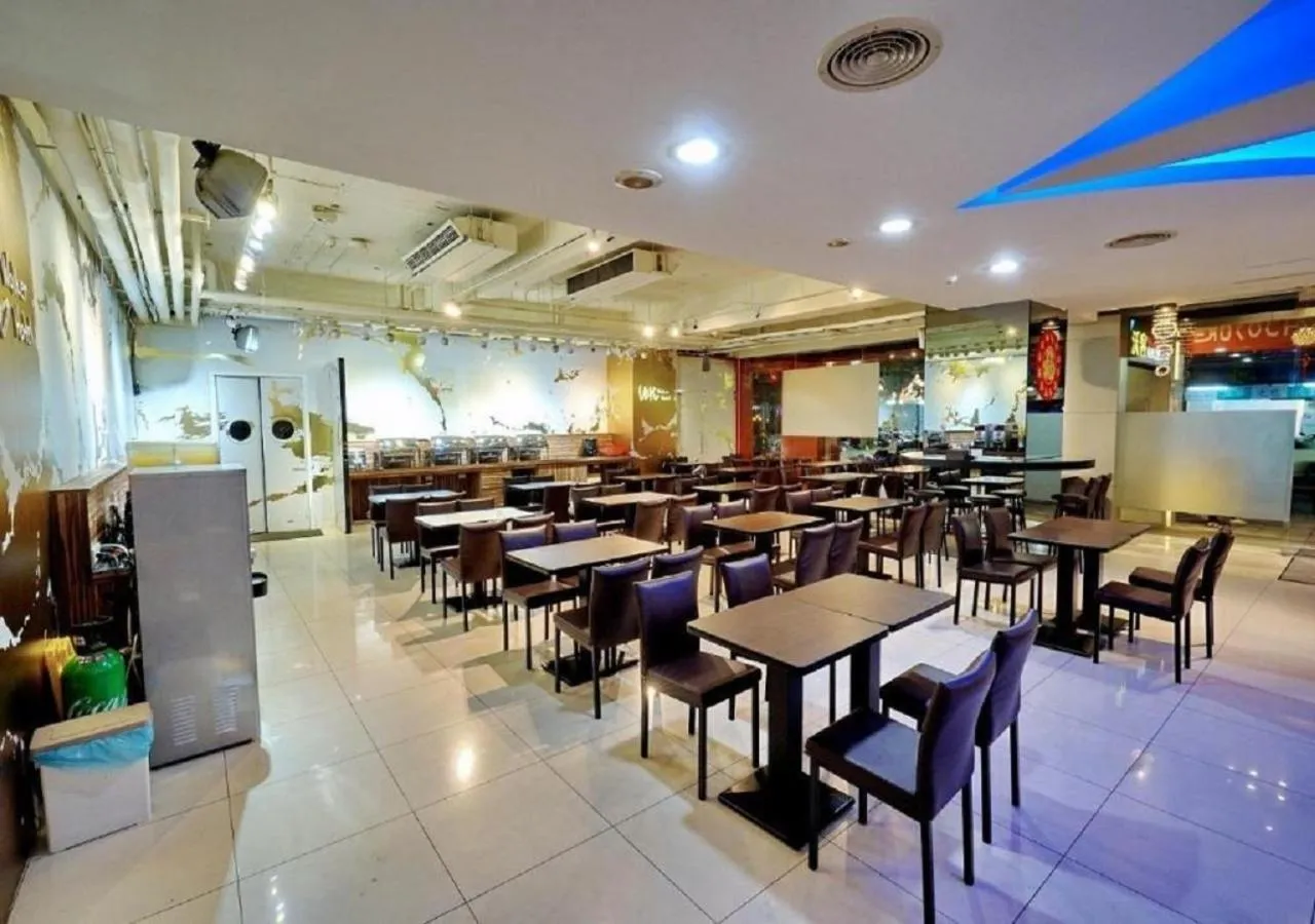Restaurant/places to eat in Walker Hotel - Sanchong