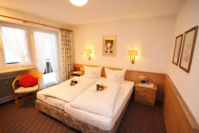 Bed in Hotel Adler Garni