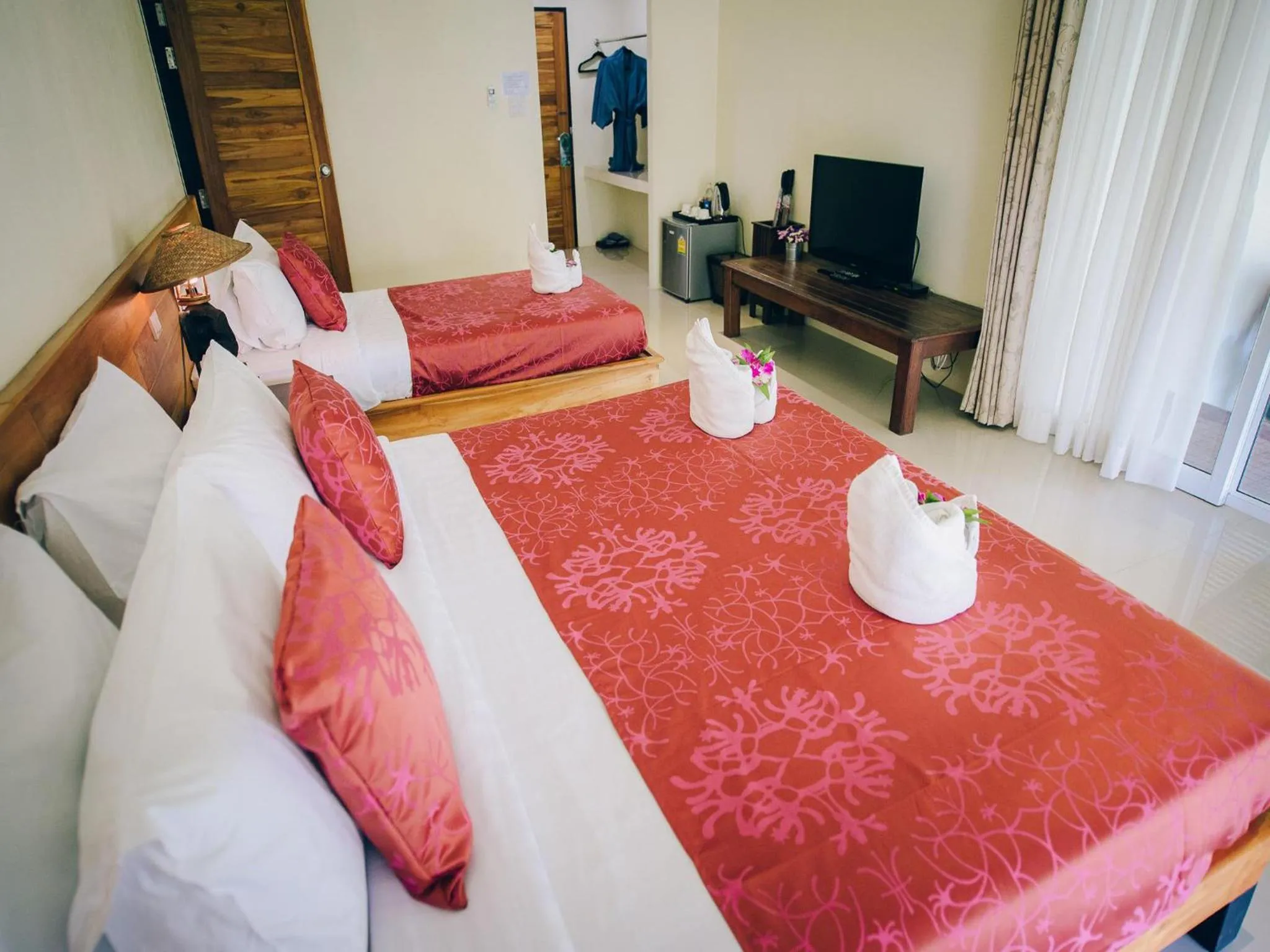 Bed in Good Times Resort Kanchanaburi
