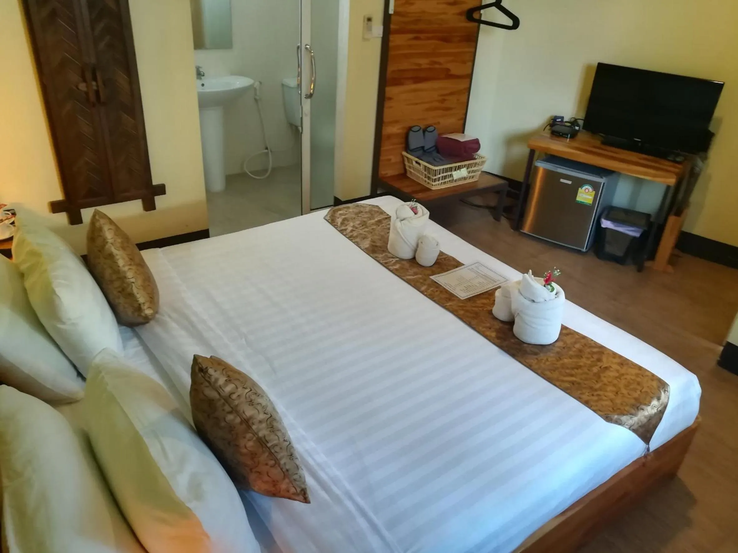 Bed in Good Times Resort Kanchanaburi