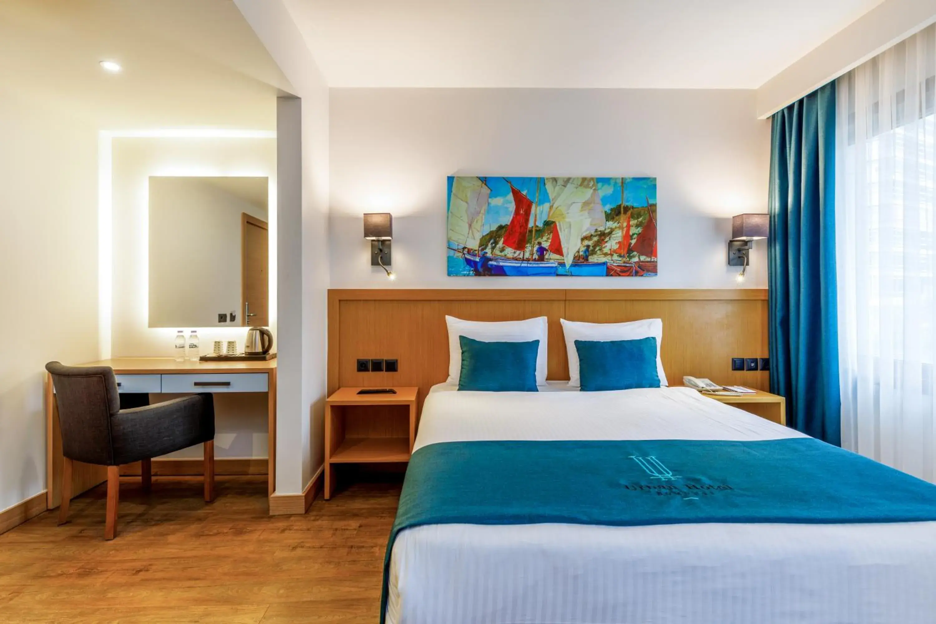 Standard Double Room in Urban Hotel Bomonti Standard Double Room in Urban Hotel Bomonti