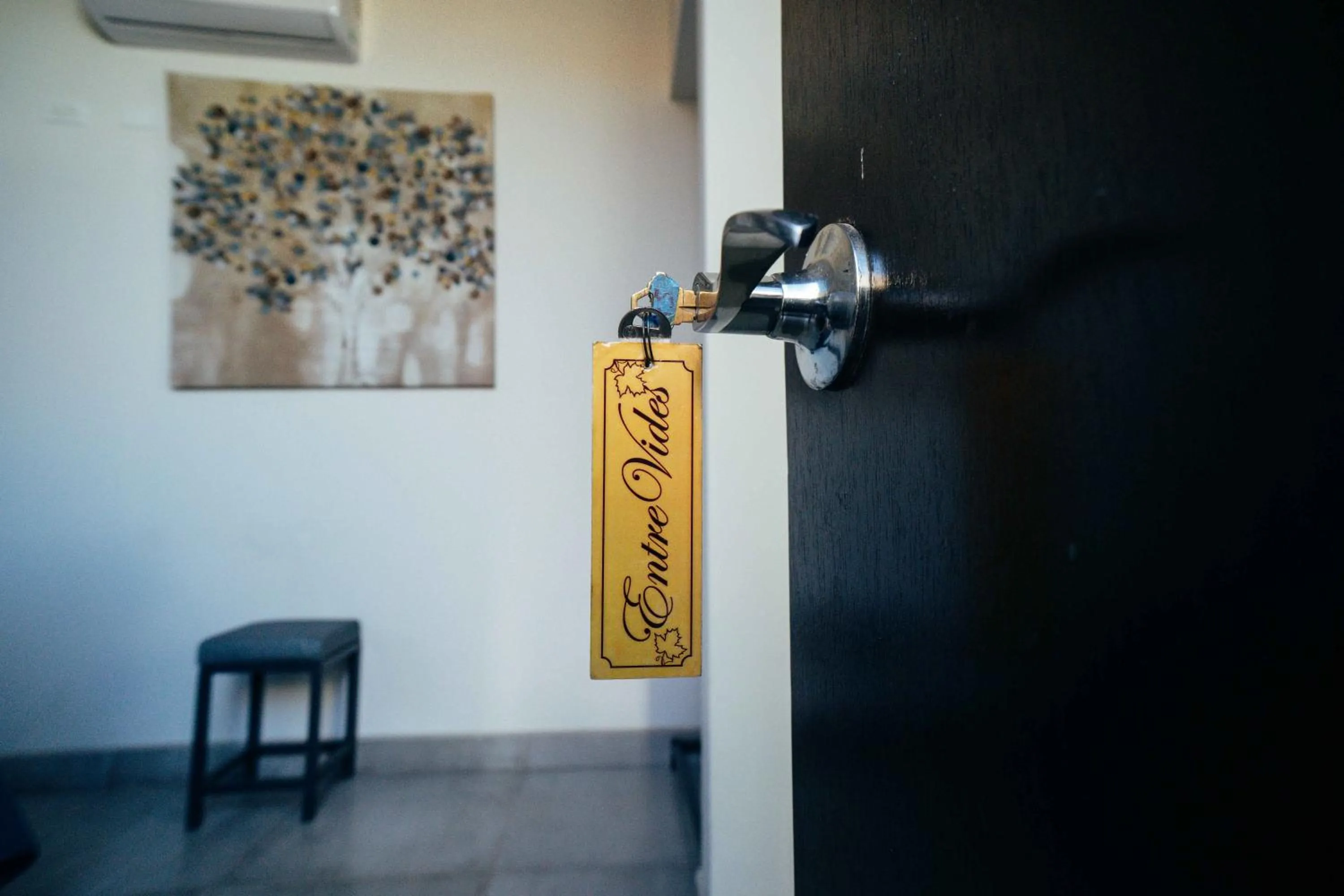 Property logo or sign in Entre Vides Valle de Guadalupe