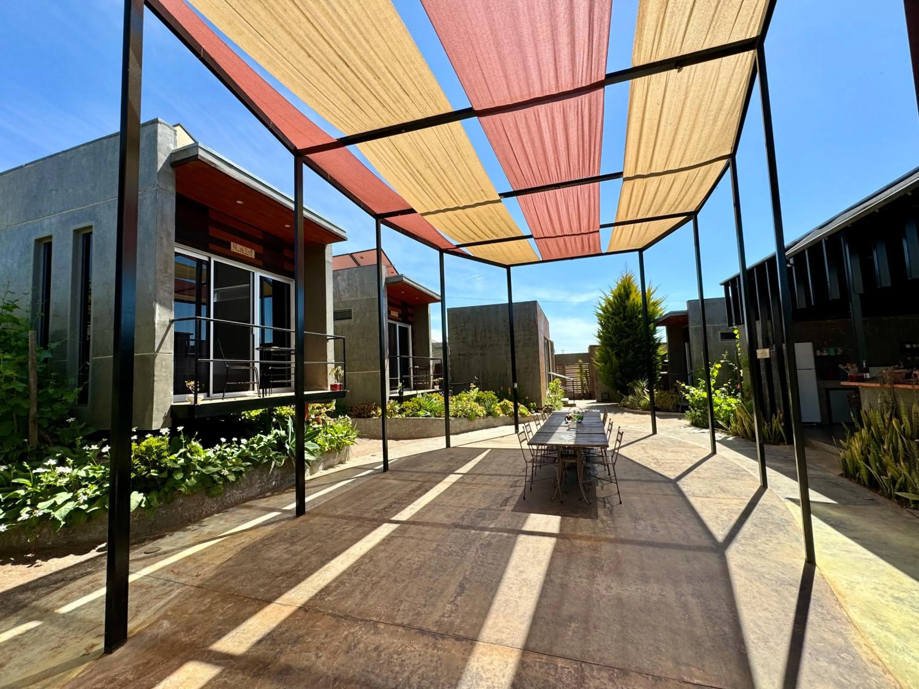Property building in Entre Vides Valle de Guadalupe