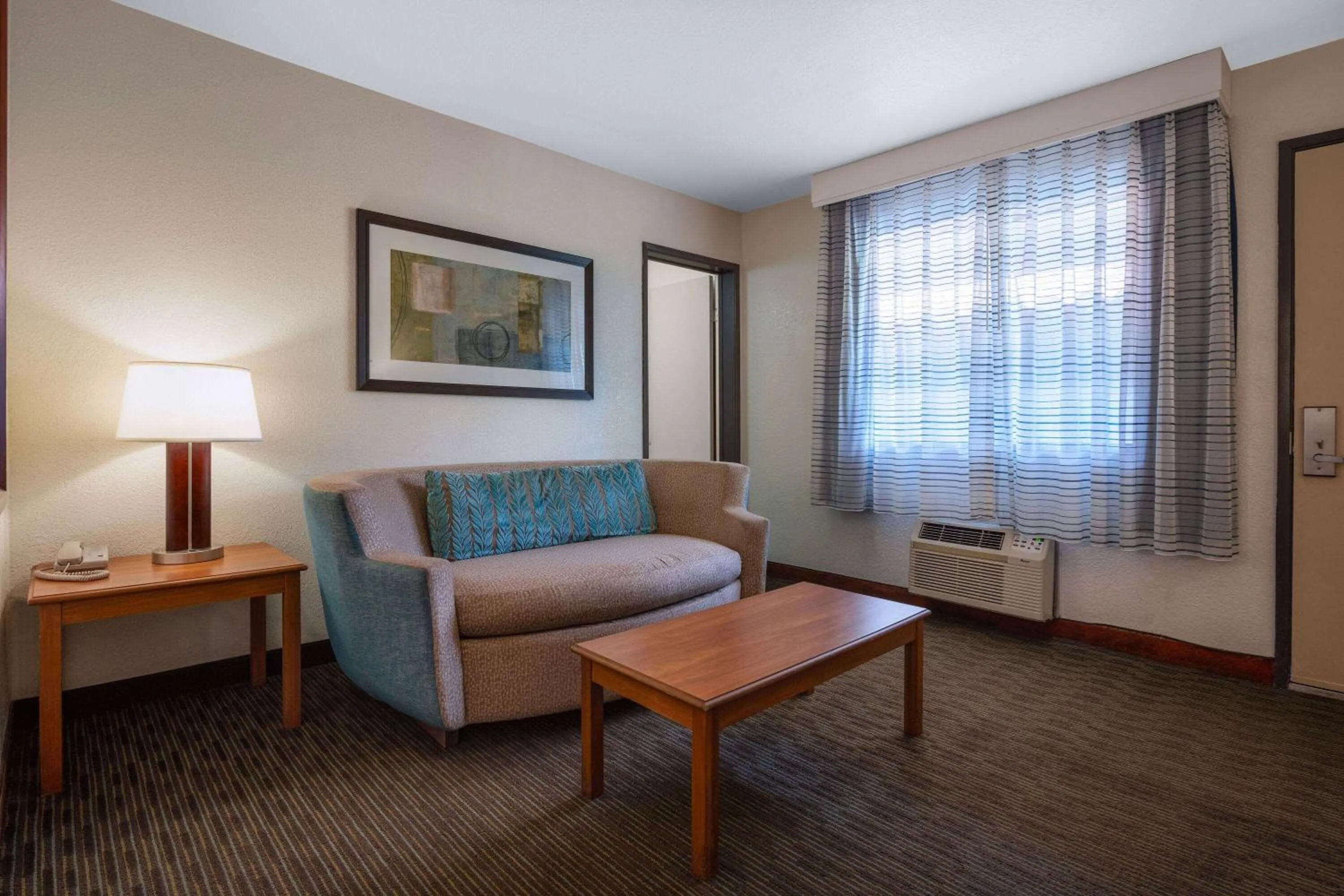 Photo of the whole room in Days Inn by Wyndham Encinitas Moonlight Beach