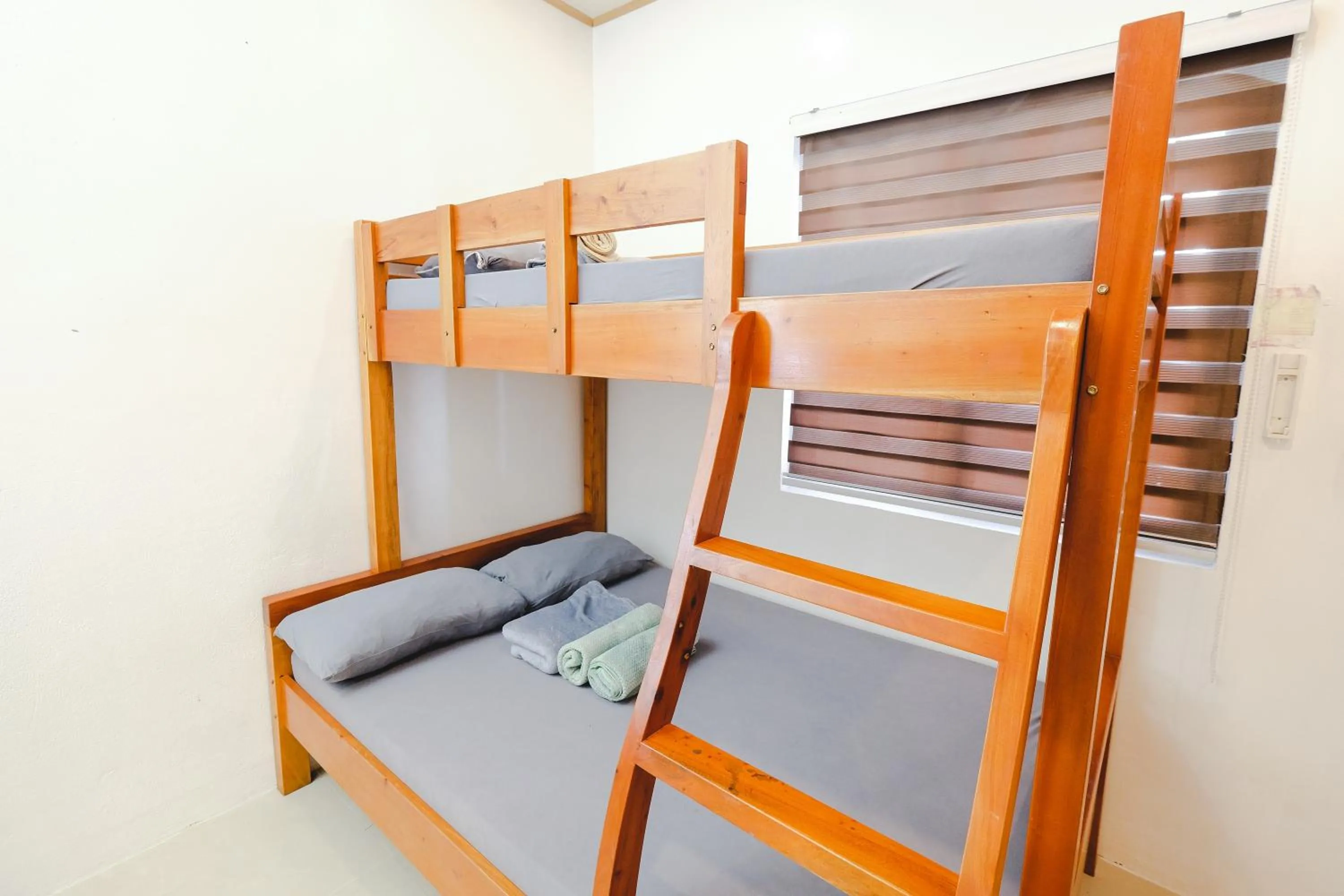 Bed in Monaliza Surf Resort La Union