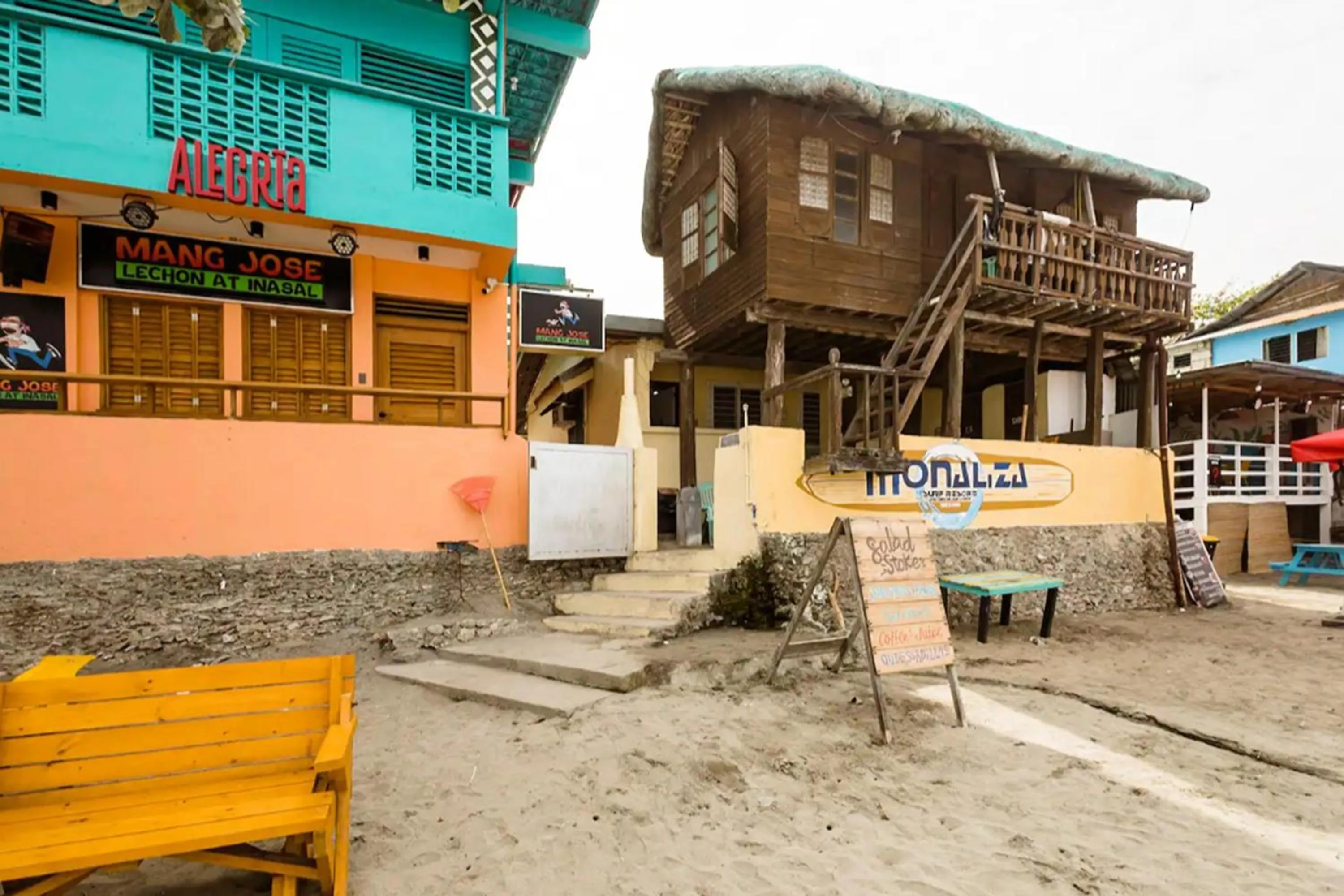 Property building in Monaliza Surf Resort La Union