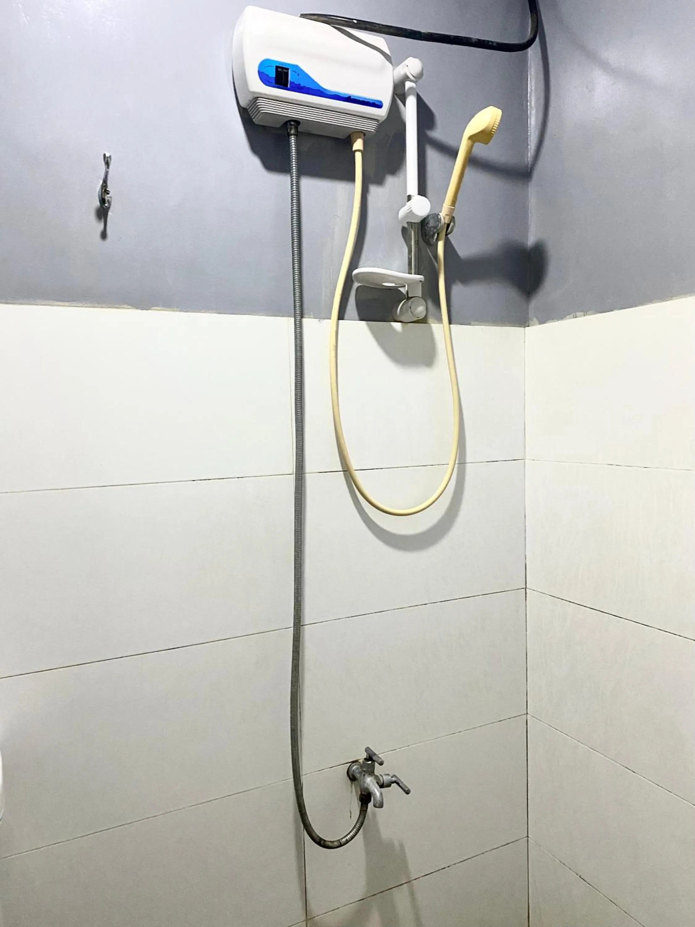 Shower in The Pocket Hotel