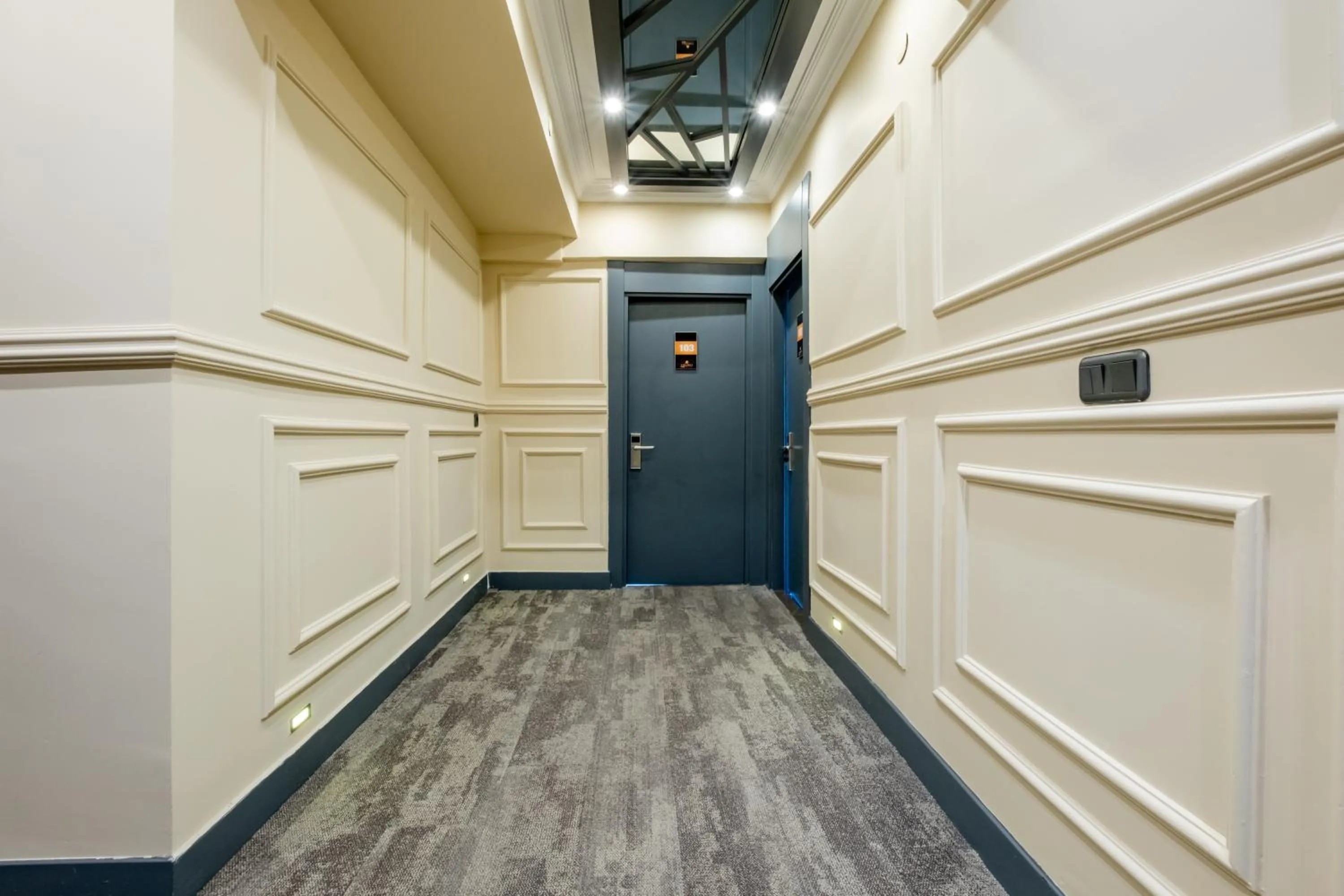 Decorative detail in Frt Airlines Hotel - Istanbul Airport