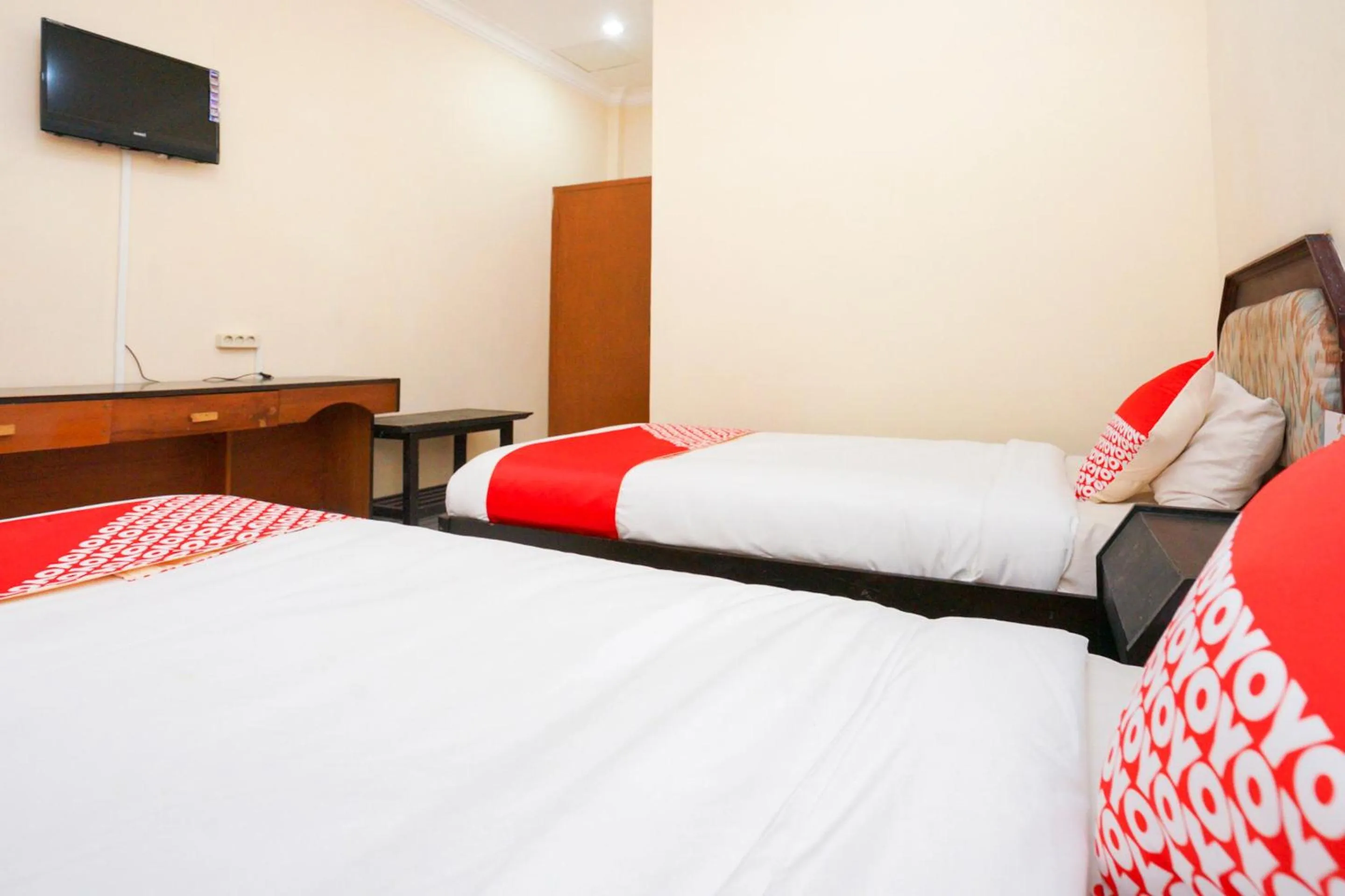 Bedroom in OYO 2003 Female Guest House