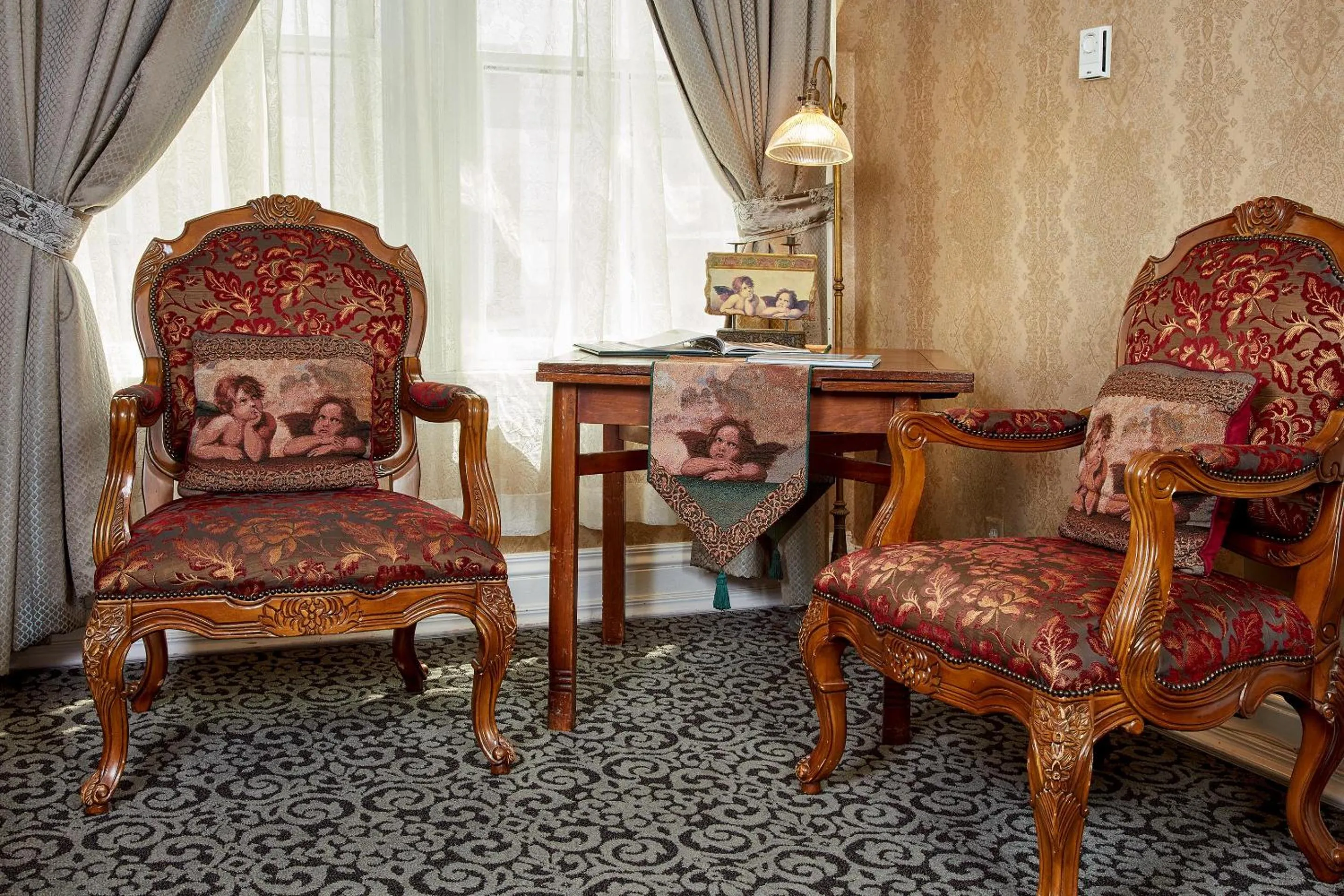 Decorative detail in Queen Anne