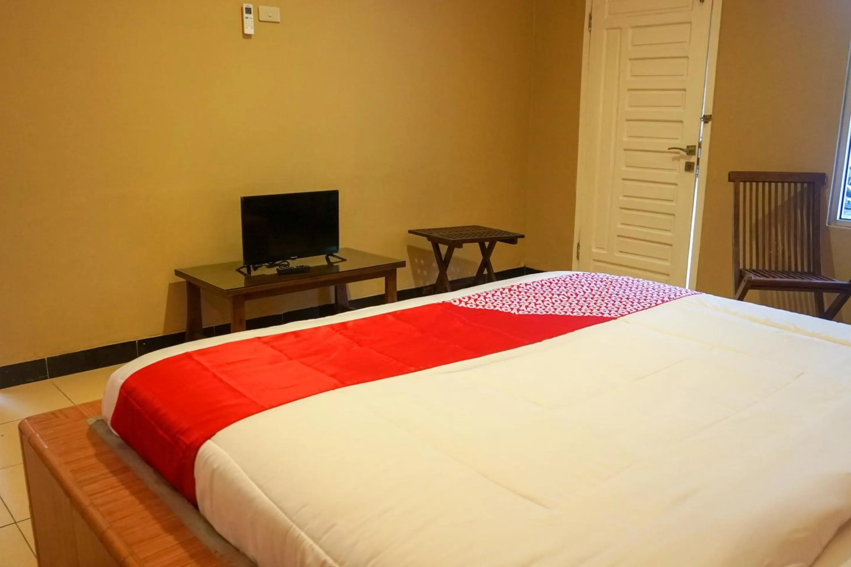 Bedroom in Hotel O Jatimas