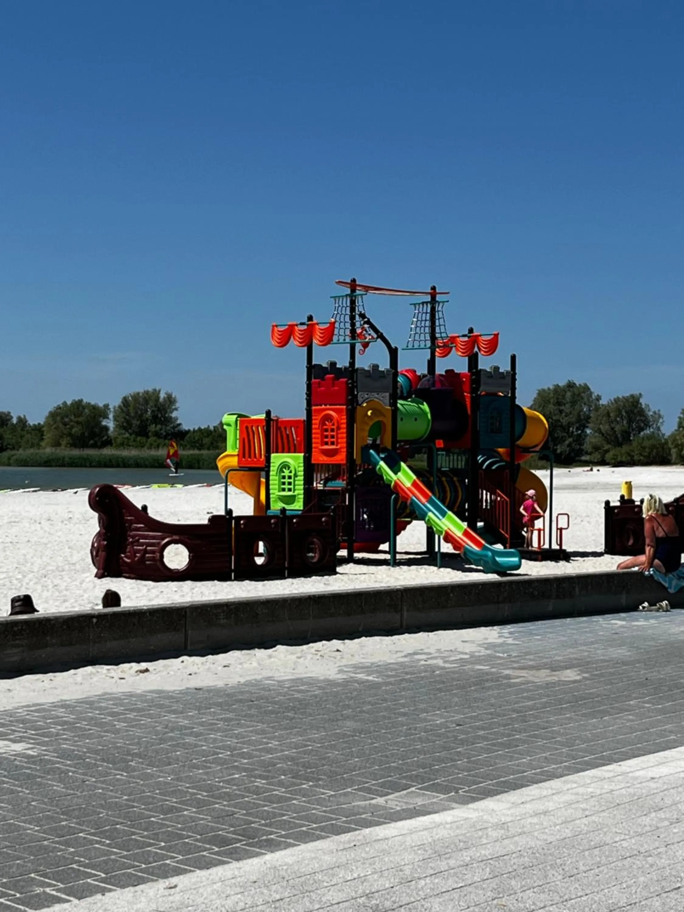Children play ground in Zuiderzeestate 28