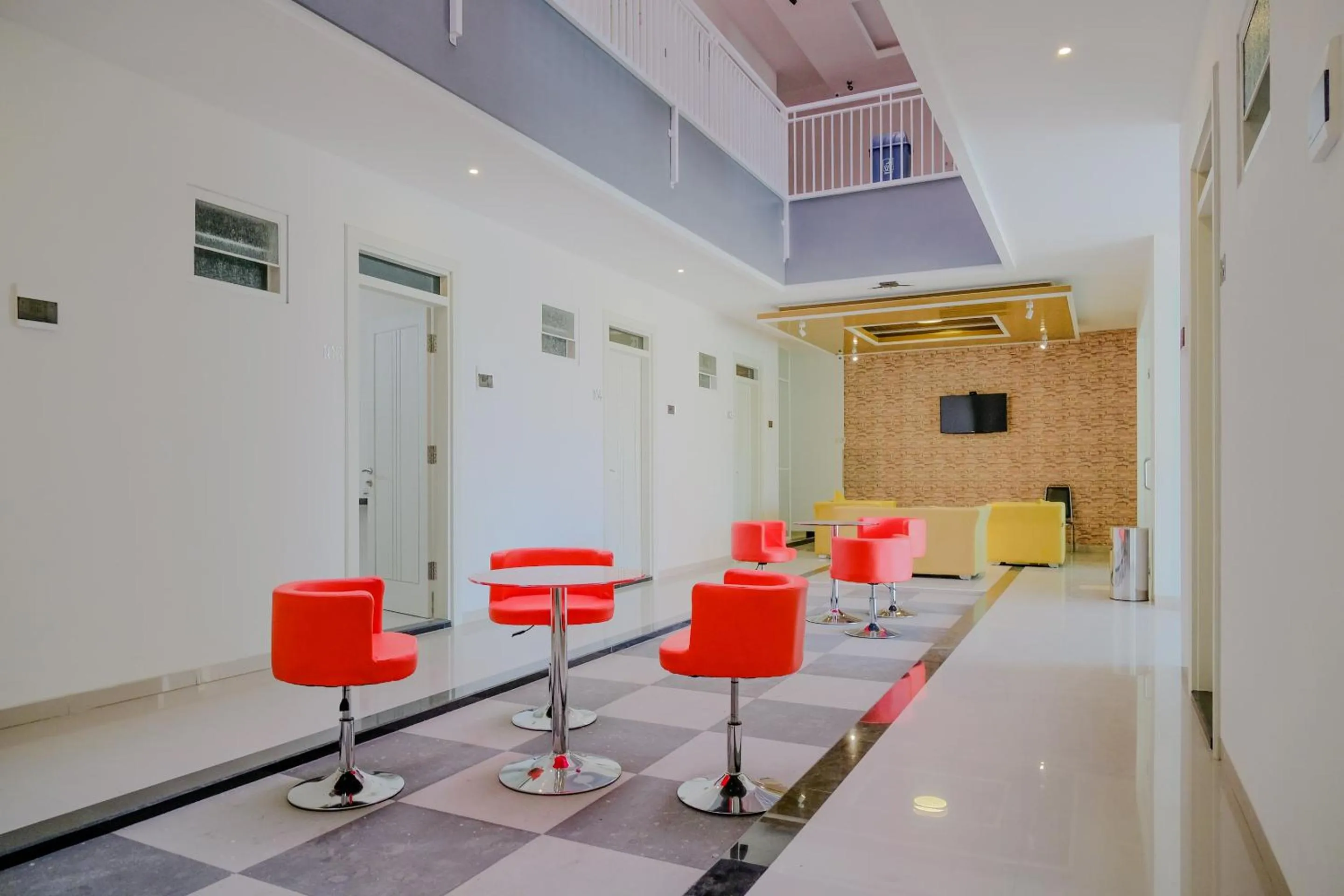 Lobby or reception in Aurila Homestay Syariah Mitra RedDoorz